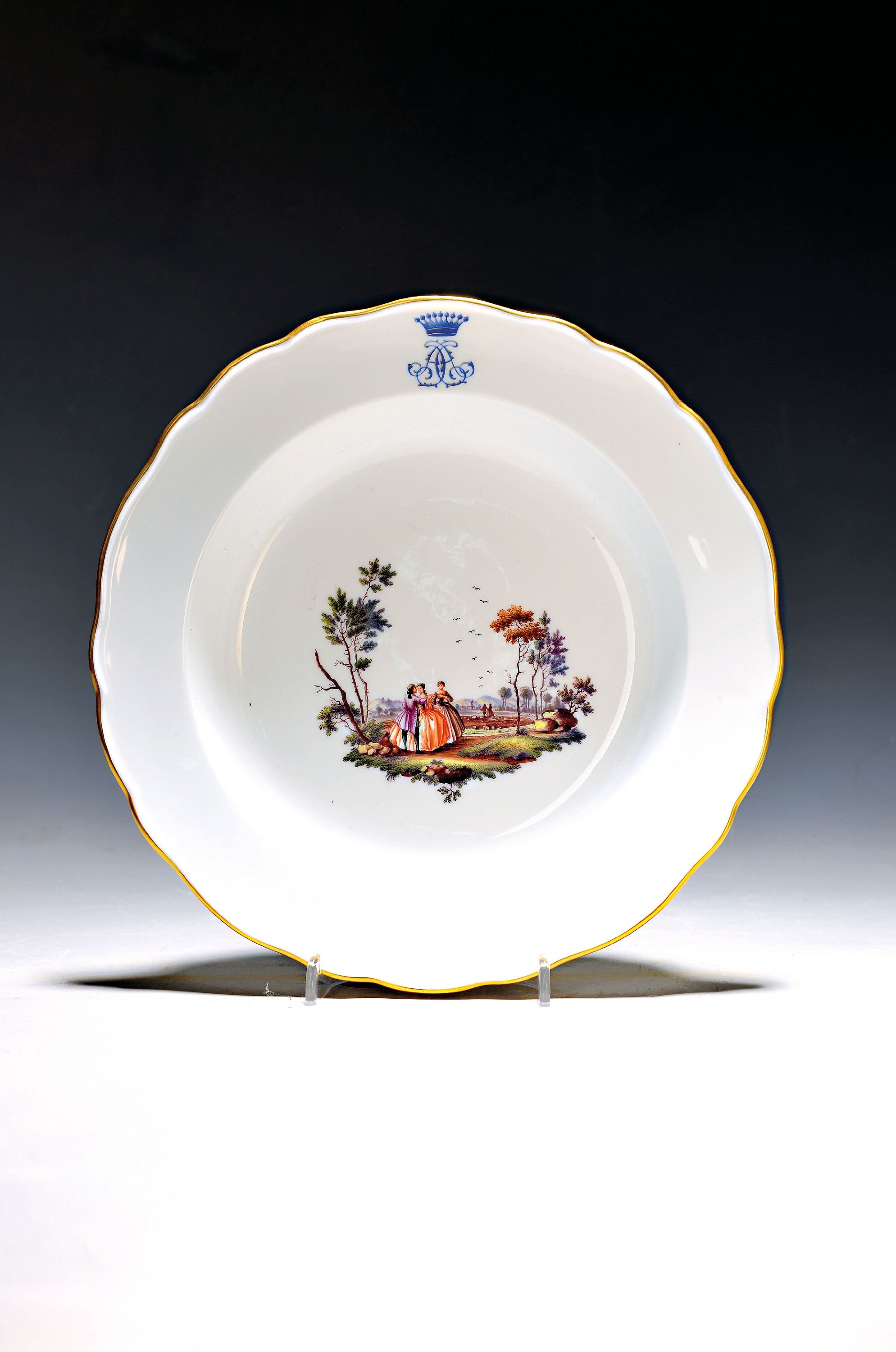 Image 26994879 - Tiefer Teller, Meissen, um 1860/80, , Porzellan, feine Lupenmalerei, galante Personen in ...