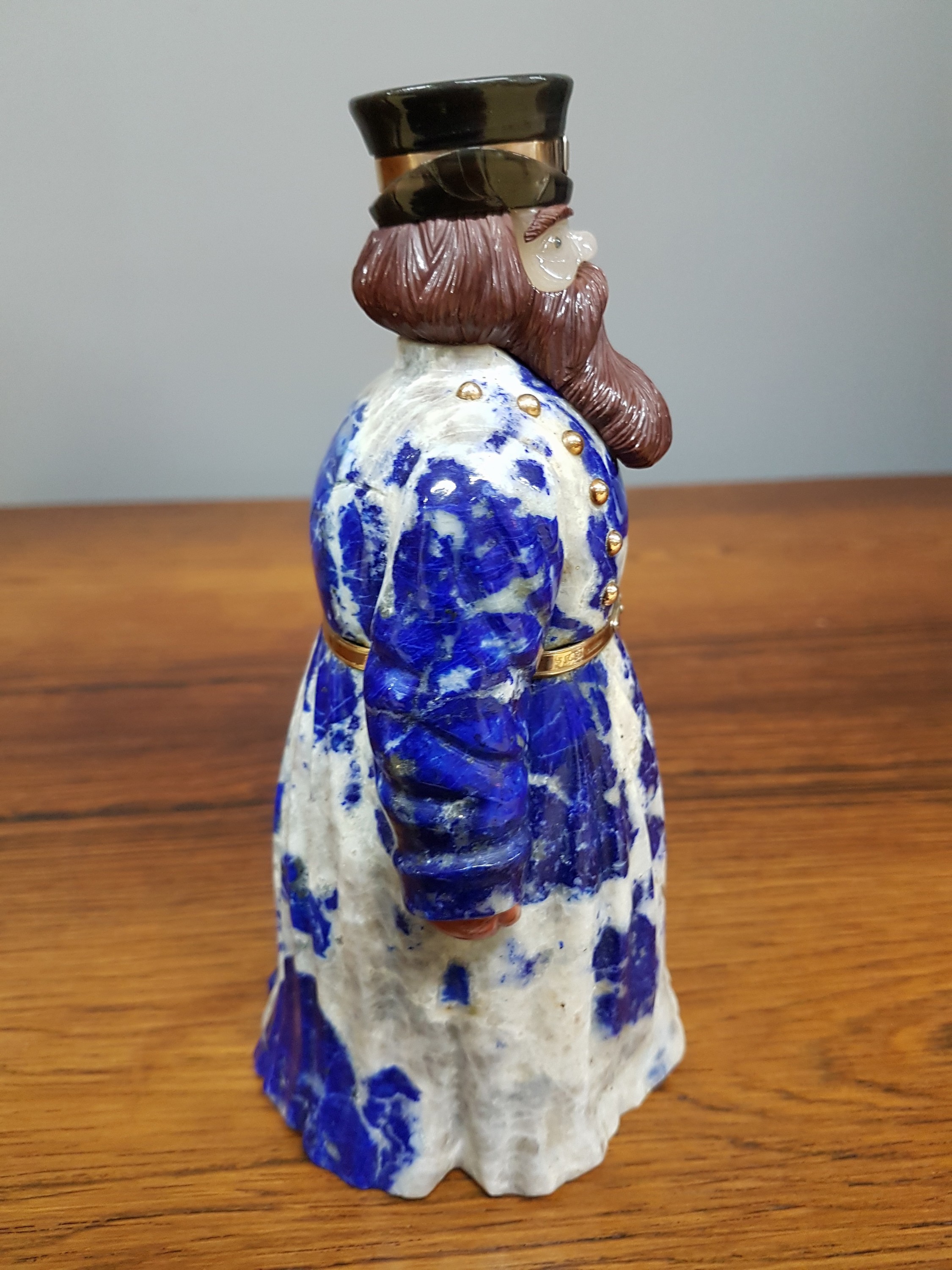 Detail e: Lapislazuli-Figur in der Art Faberge, "Kutscher", Russland, 1908-1917, naturalistische Darstellung aus Halbedelsteinen gefertigt, ...