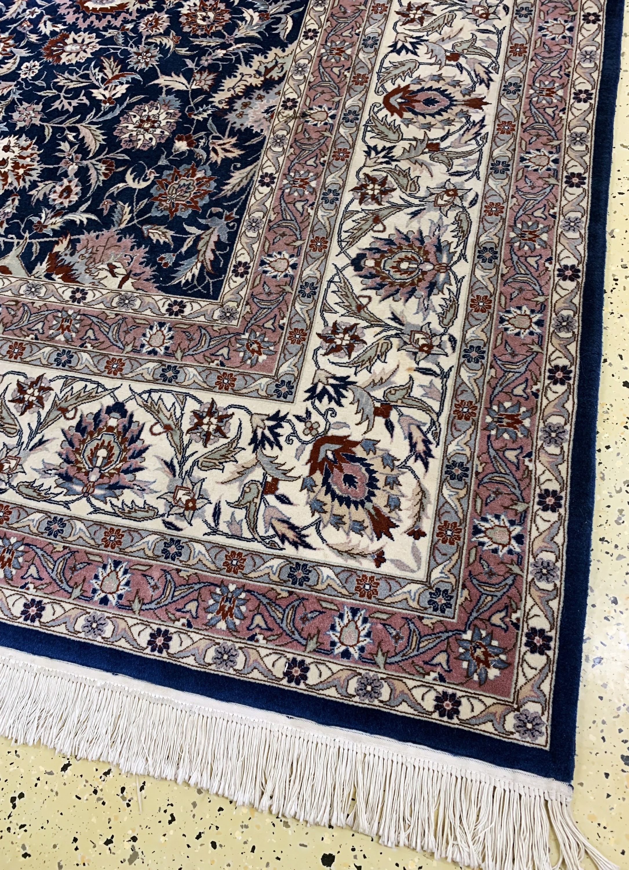 Detail a: Esfahan fein, China, Ende 20.Jhd, Korkwolleauf Baumwolle, ca. 353 x 253 cm, EHZ: 1-2
