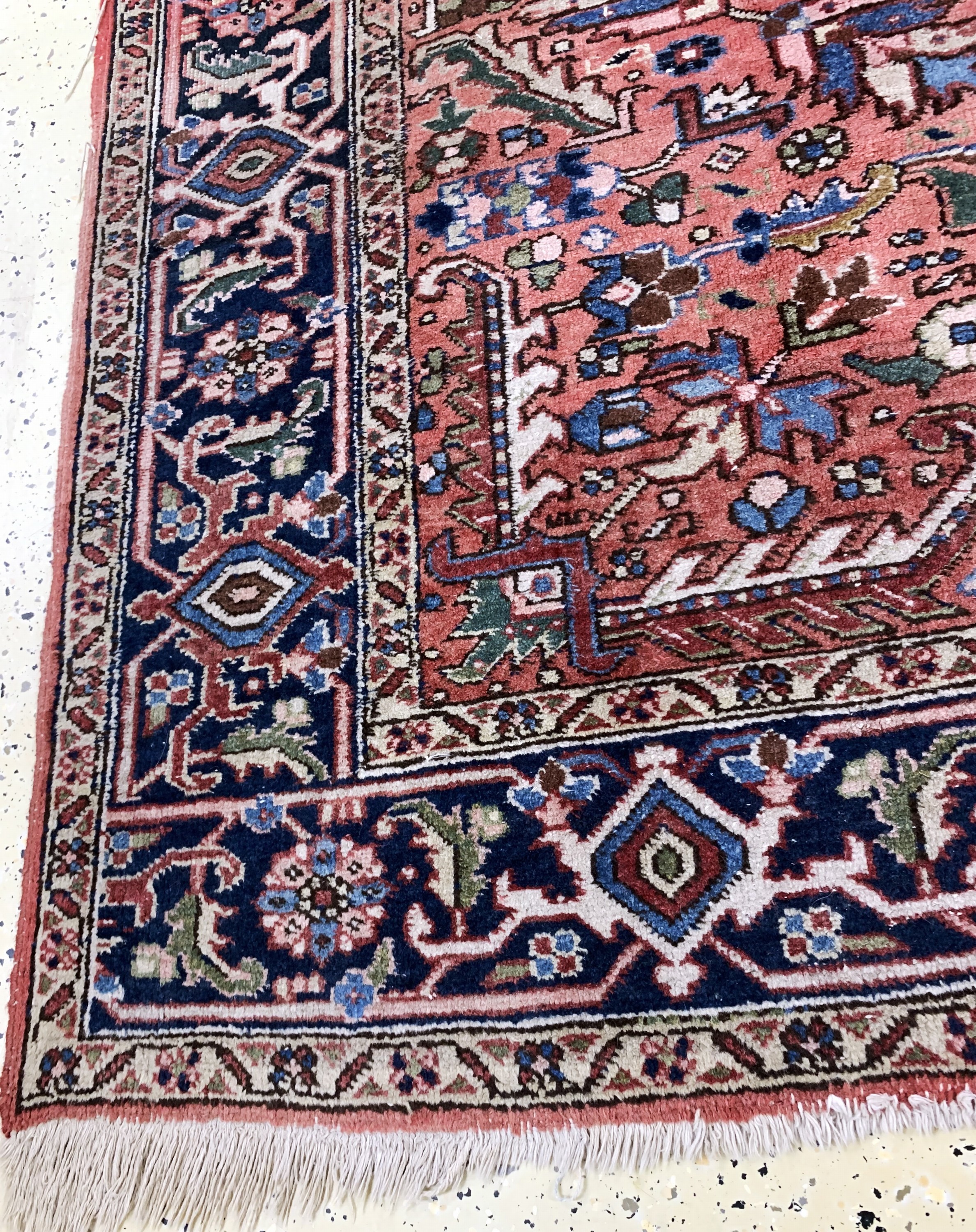 Detail c: Heriz alt, Persien, Anfang 20.Jhd, Wolle auf Baumwolle, ca. 290 x 210 cm, EHZ: 2-3