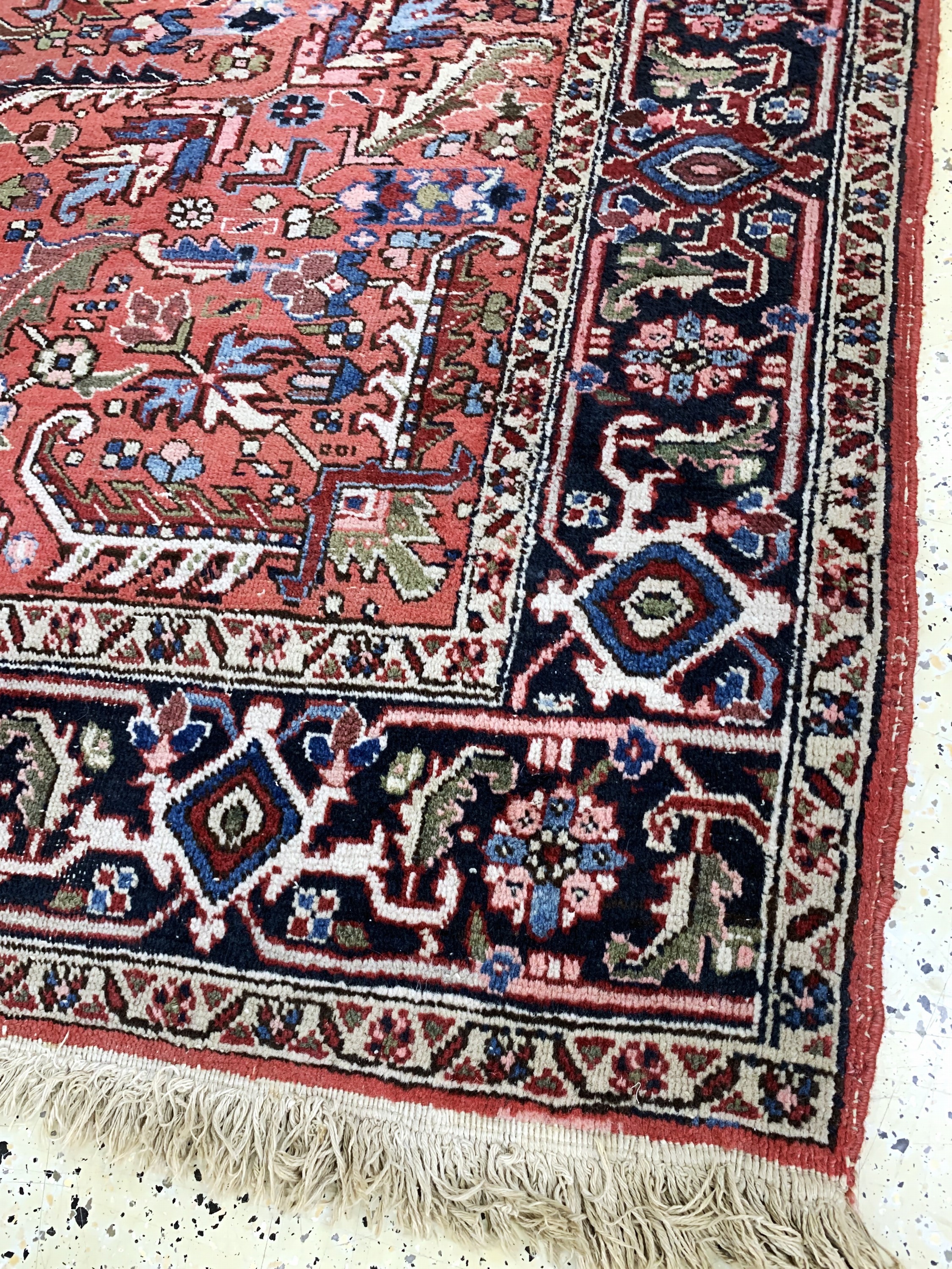 Detail d: Heriz alt, Persien, Anfang 20.Jhd, Wolle auf Baumwolle, ca. 290 x 210 cm, EHZ: 2-3