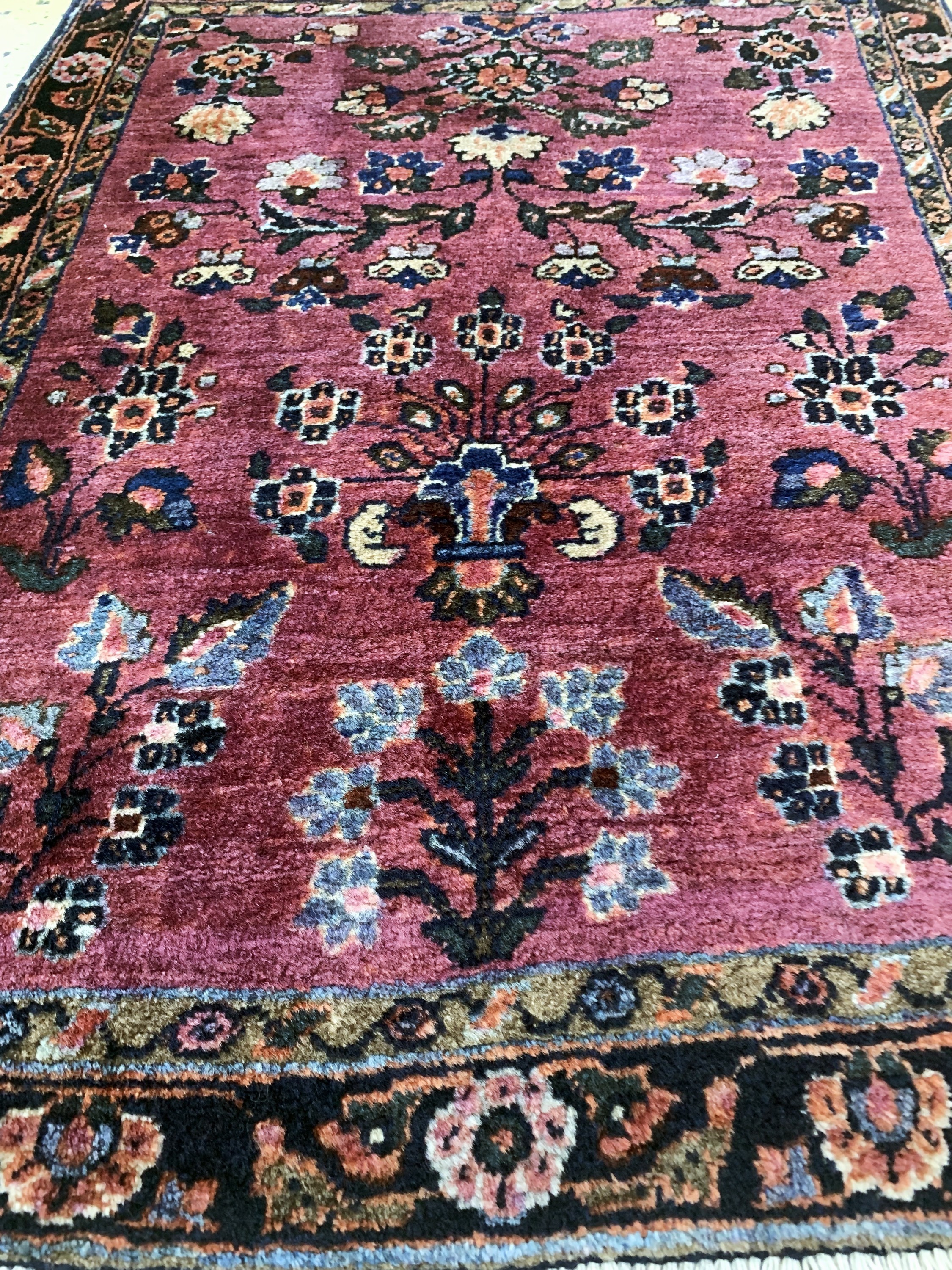 Detail c: Antiker Farahan, Persien, um 1900, Wolle auf Baumwolle, ca. 75 x 60 cm, EHZ: 2