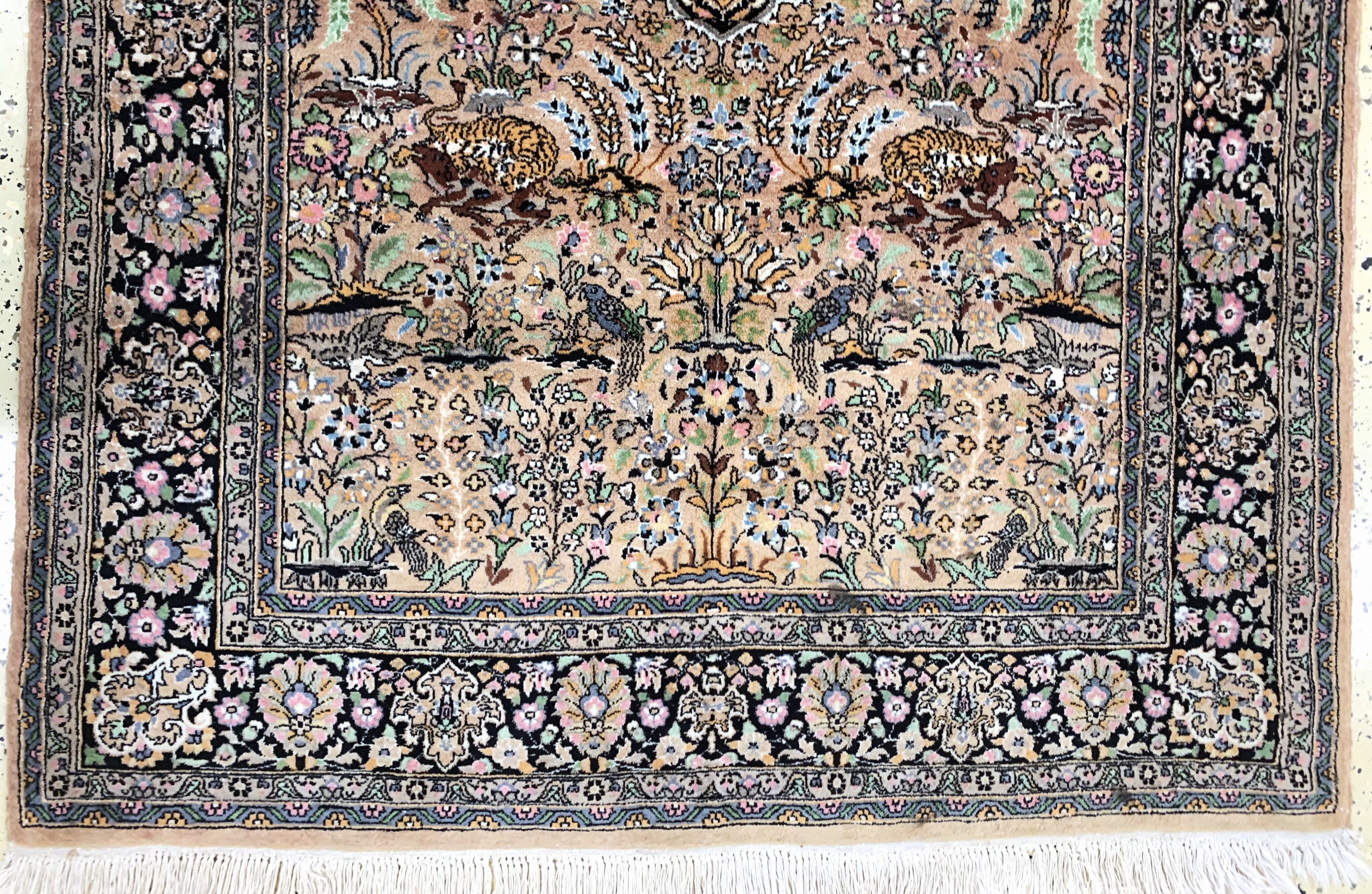 Detail c: Lahor fein, Pakistan, Ende 20.Jhd, Korkwolle, ca. 210 x 140 cm, EHZ: 2