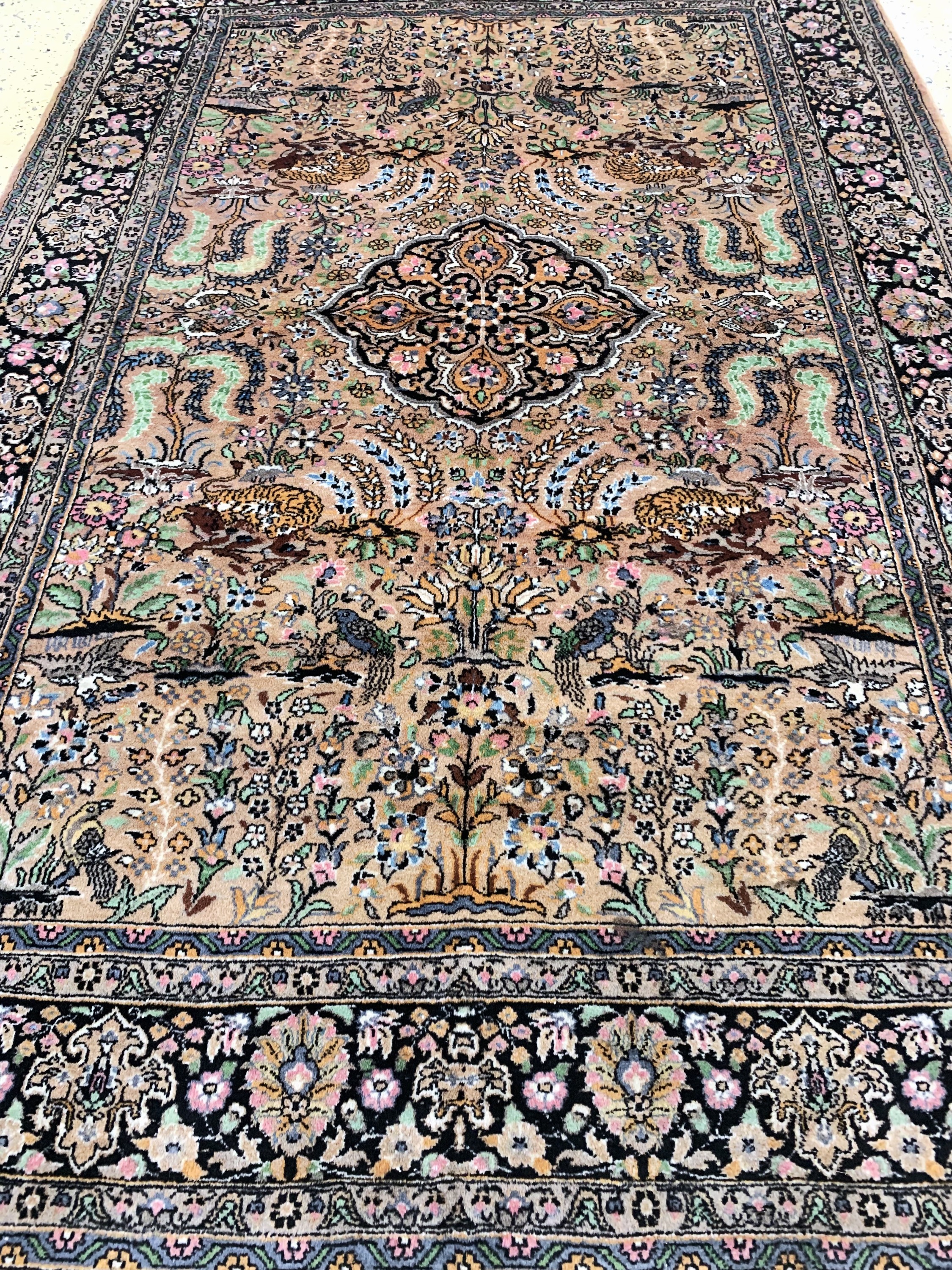 Detail d: Lahor fein, Pakistan, Ende 20.Jhd, Korkwolle, ca. 210 x 140 cm, EHZ: 2