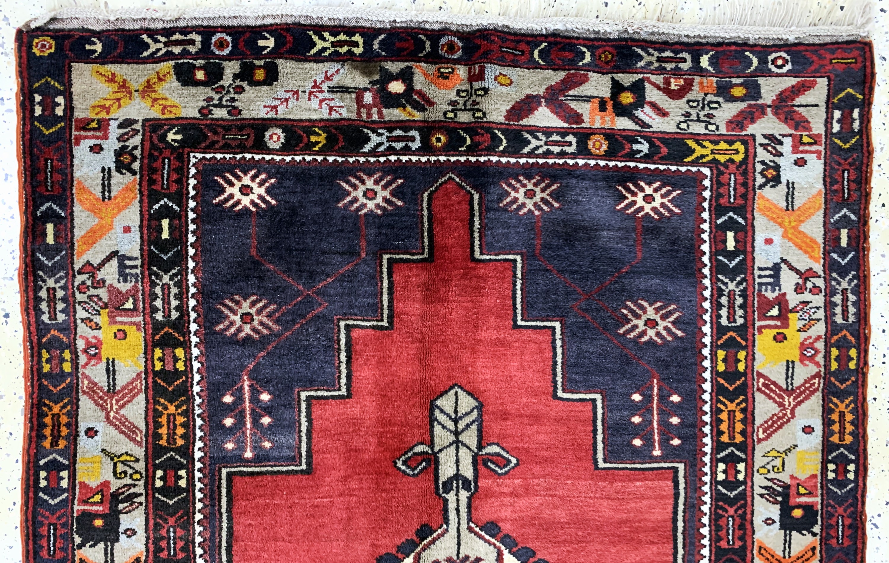 Detail a: Yahyali, Türkei, Mitte 20.Jhd, Wolle auf Wolle, ca. 220 x 130 cm, EHZ: 2