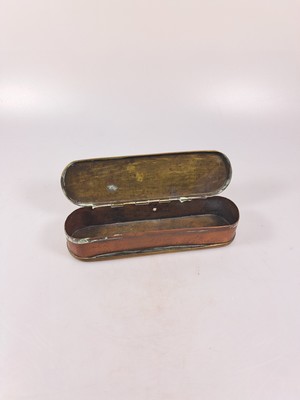 26995290h - Paar Tabakdosen, Niederlande, 18.Jh., Messing und Kupfer, allseitig graviert, Deckel und ...