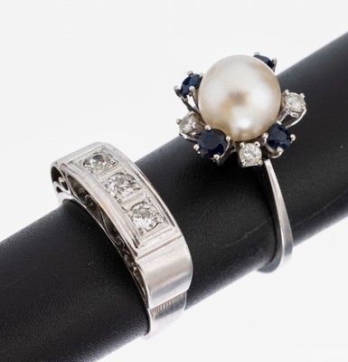 Image Konvolut 2 Ringe, best. aus: 1 x WG 750/000, mittig Zuchtperle, D. ca. 8.8 mm, 4 ...