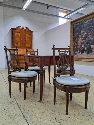 26996401e - 4 Empire Stühle in Lyraform, um 1810, Sitz geflochten, kannelierte Säulen, H. ca. 87 ...