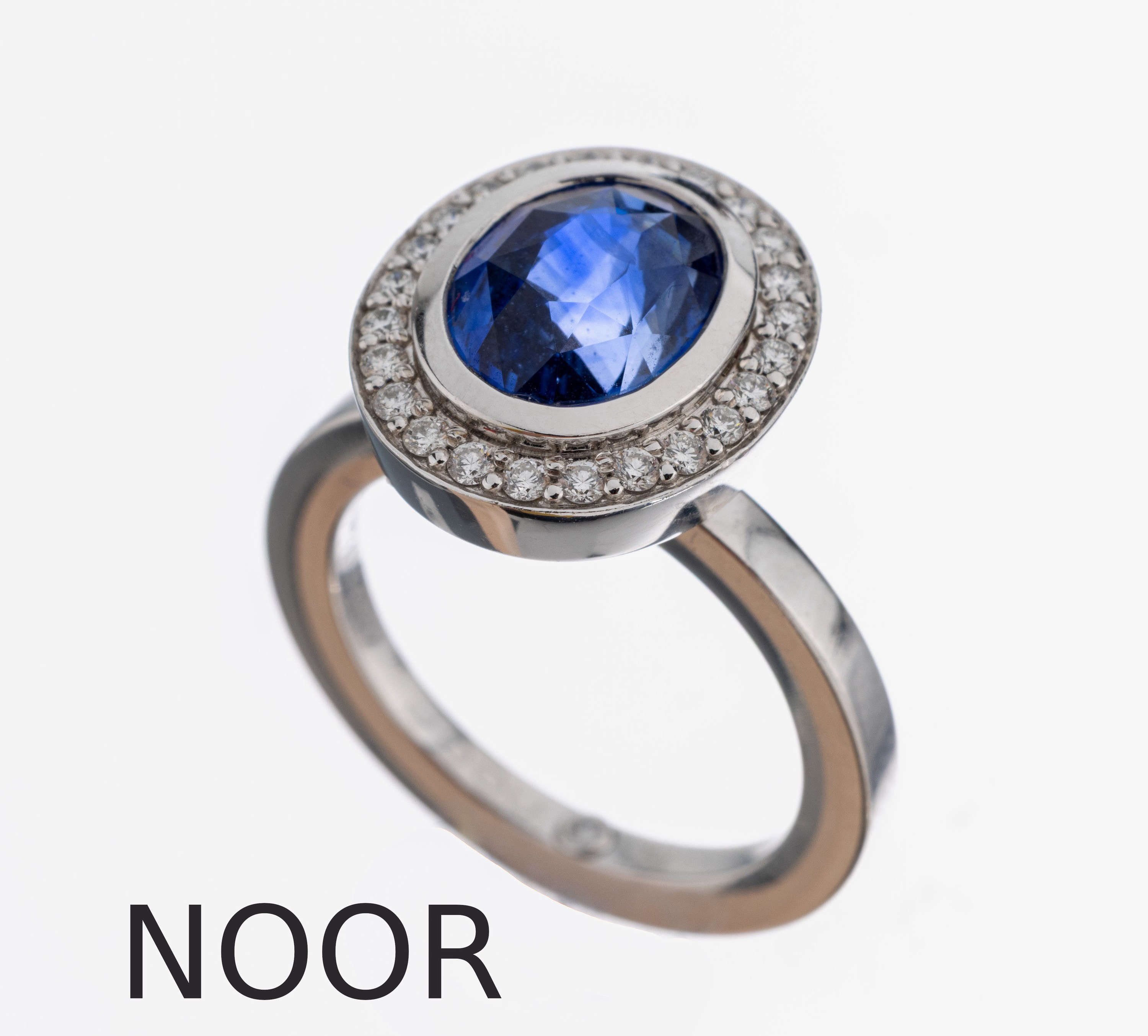 Image 26996500 - 18 kt Gold NOOR Saphir-Brillant-Ring, WG 750/000, qualitätvolle Verarbeitung, ...