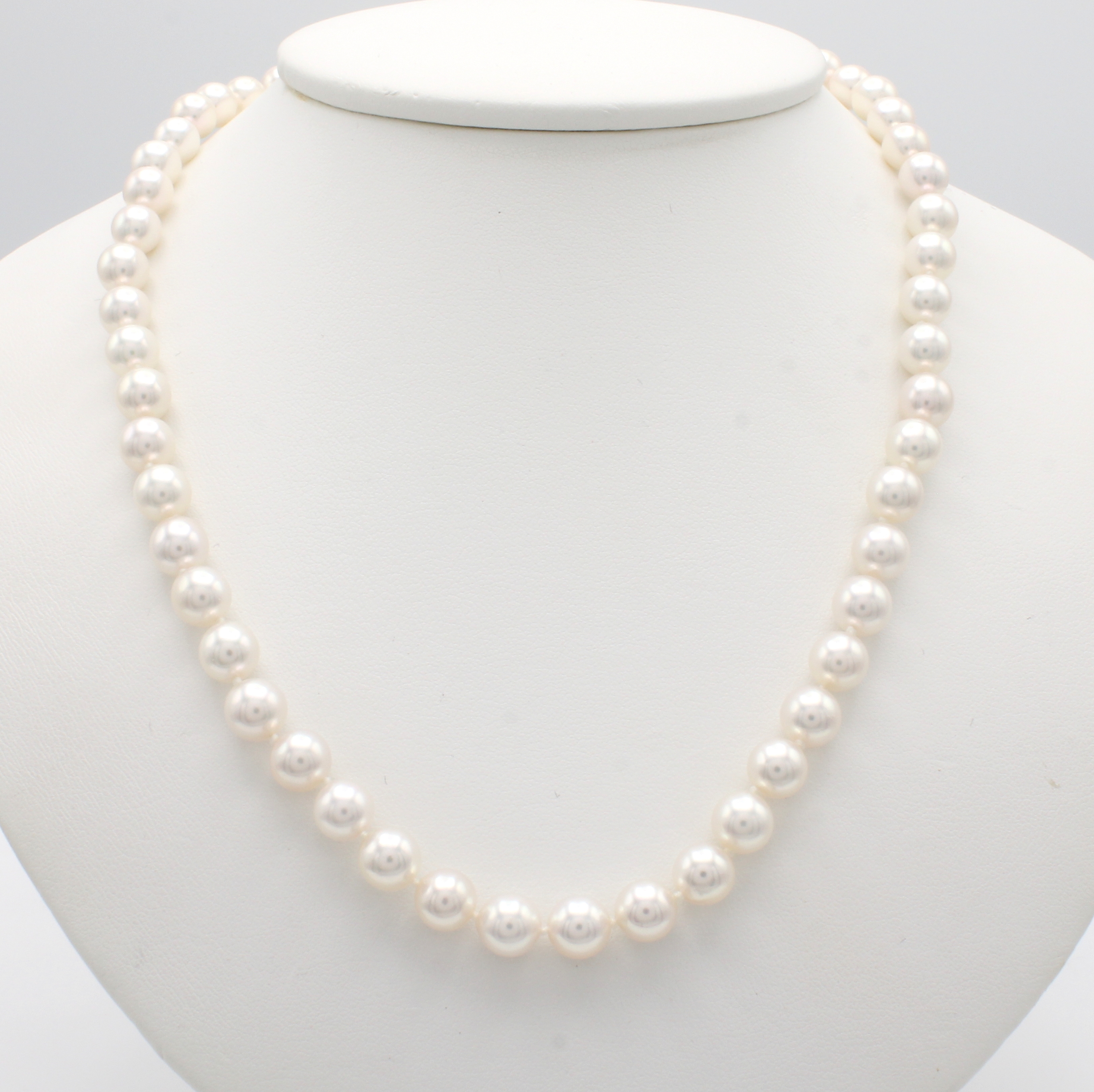 Image 26996701 - Akoyazuchtperlenkette, Schließe GG 750/000, weiße Perlen, D. ca. 7-7.5 mm, L. ca. 45 cm