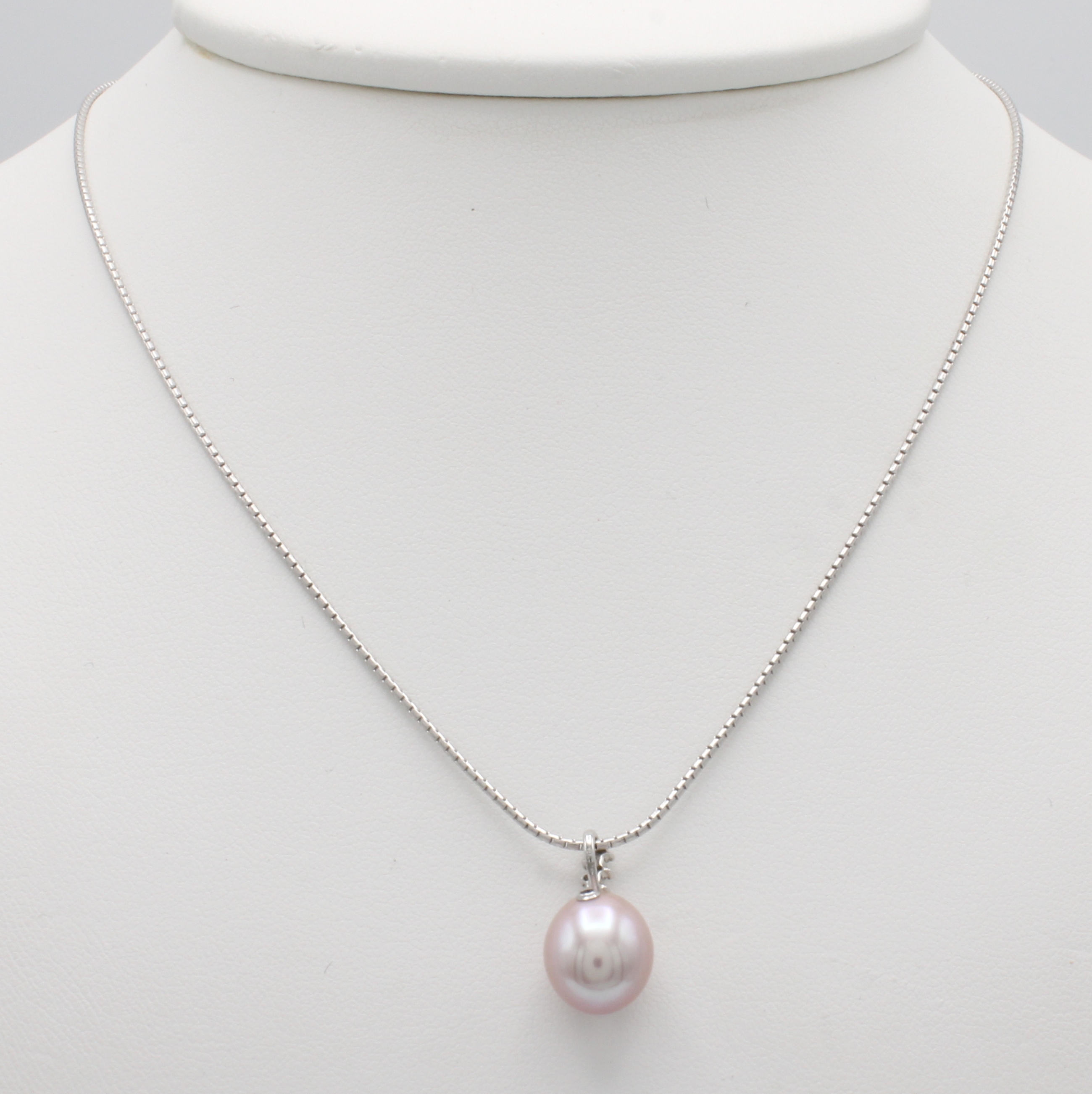 Image 26996703 - Anhänger mit Süßwasser- und Akoyazuchtperle und Brillanten an Kette, WG 585/000, 6 ...