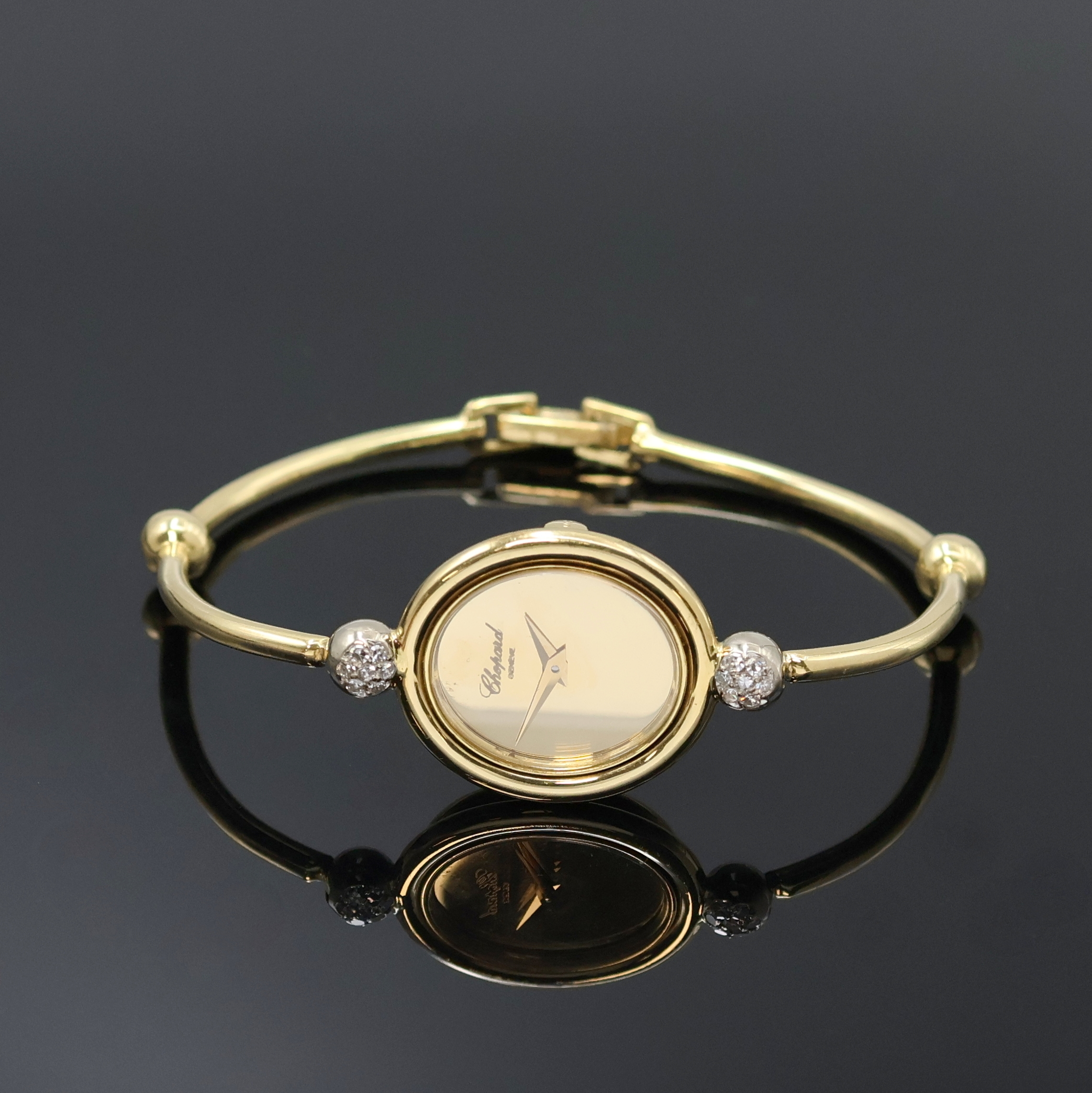 Image 26996967 - CHOPARD ausgefallene Damenarmbanduhr in GG 750/000 mit Diamanten Referenz 5045 1, ...