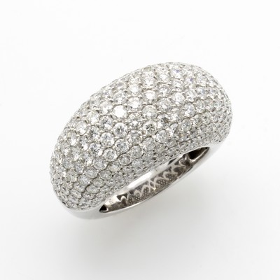 26997239a - Ring mit Brillanten, WG 750/000, konvexer Ringkopf besetzt m. Brill. zus. ca. 5.30 ct ...