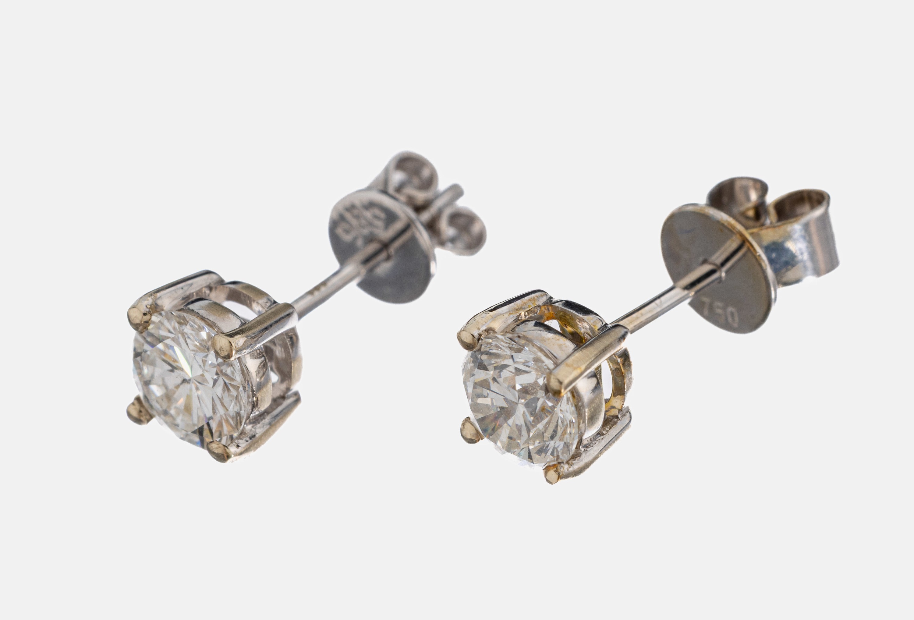 Image 26998188 - Paar 14 kt Gold Brillant-Ohrstecker, WG 585/000, 2 Brillanten zus. ca. 1.0 Weiß/si