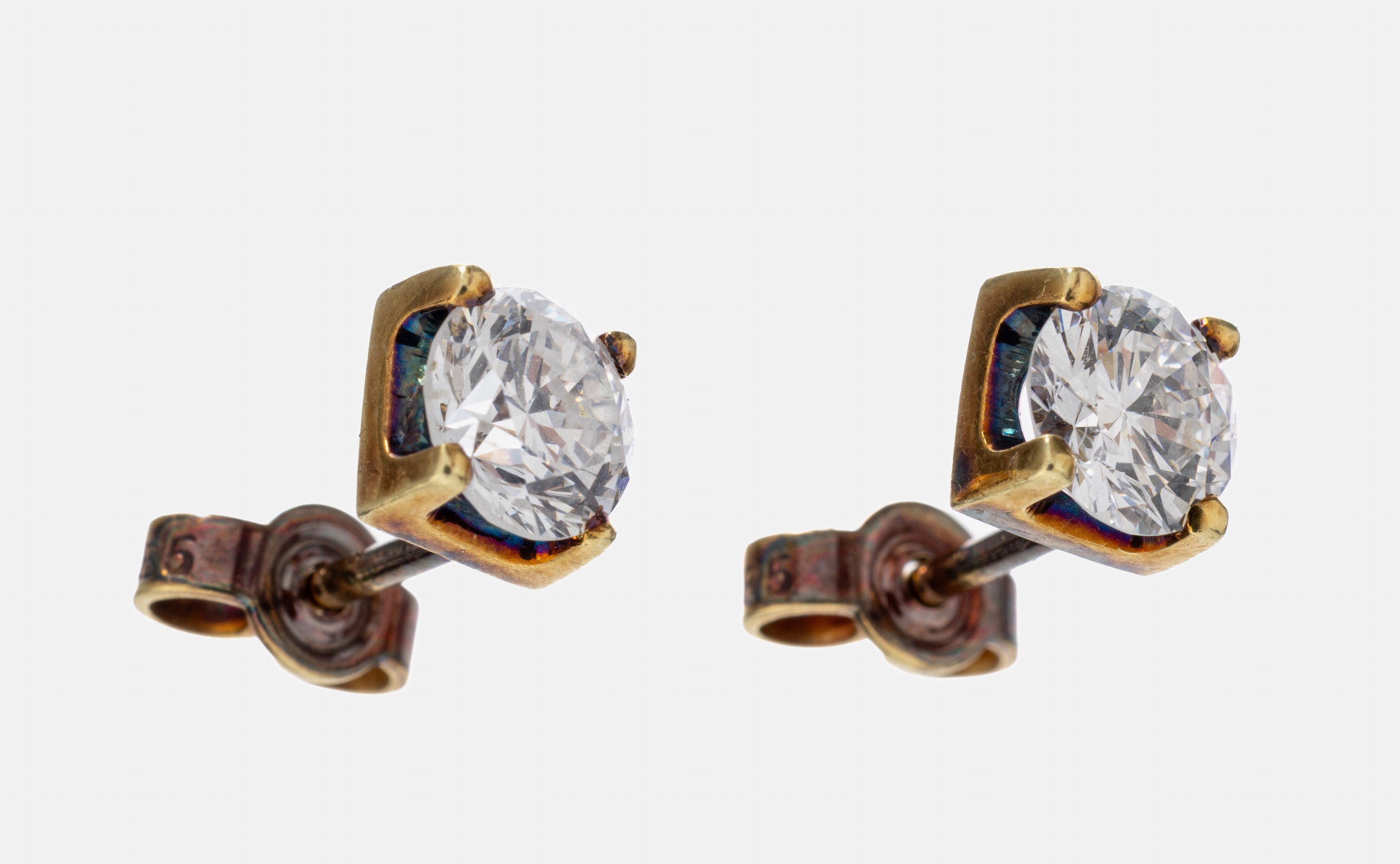 Image 26998675 - Paar 14 kt Gold Brillant-Ohrstecker, GG 585/000, 2 Brillanten zus. ca. 1.06 ct feines ...