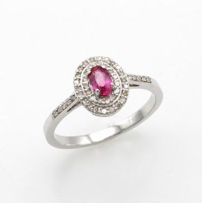 Image Ring mit Rubin und Diamanten, 925er Silber, ovaler, fac. Rubin (beh.) ca. 0.35 ct ...