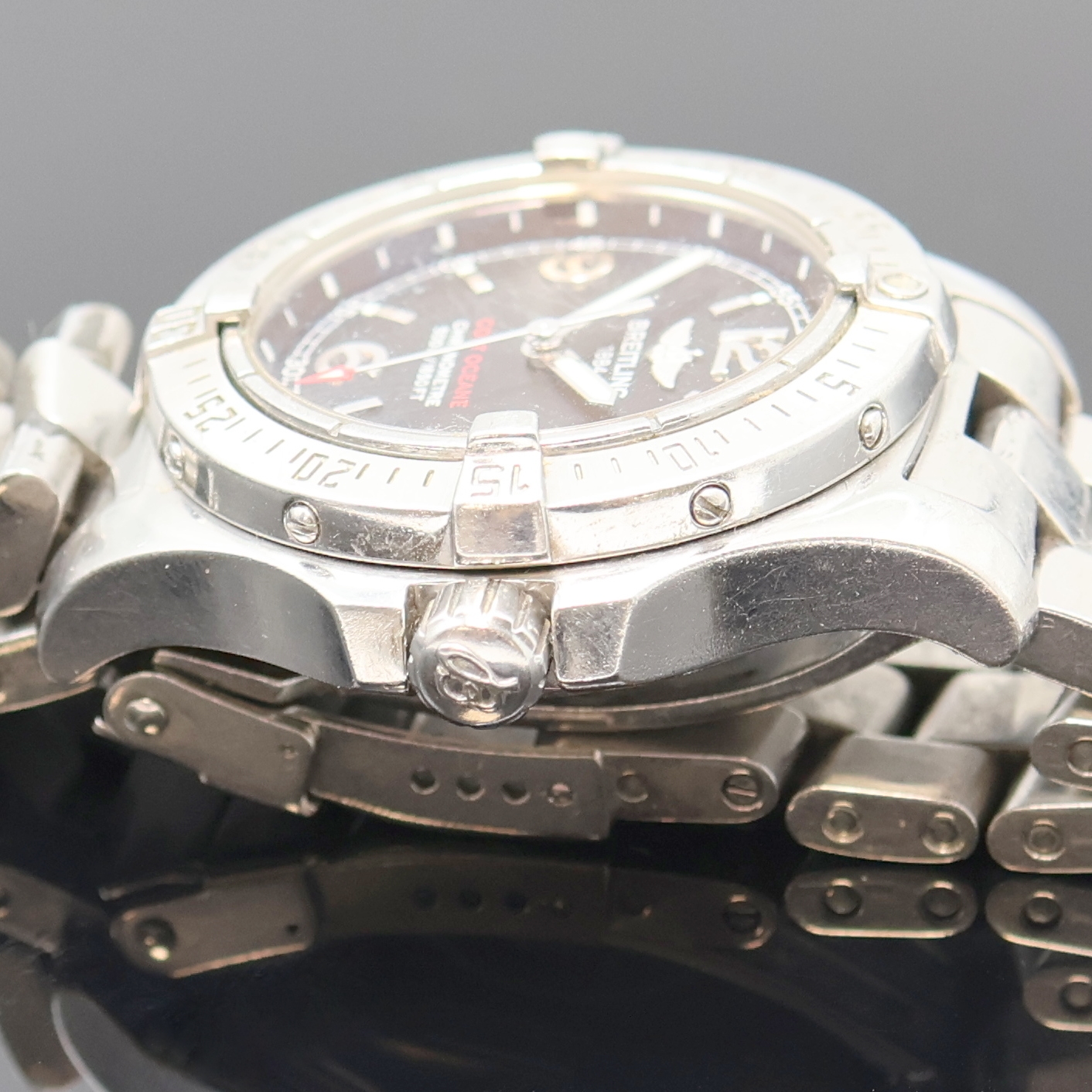 Detail c: BREITLING Colt Ocean Chronometer Armbanduhr Referenz A77380, Schweiz um 2010, quarz, Edelstahlgeh. inkl. orig. Gliederband m. Faltschl., Boden u. ...