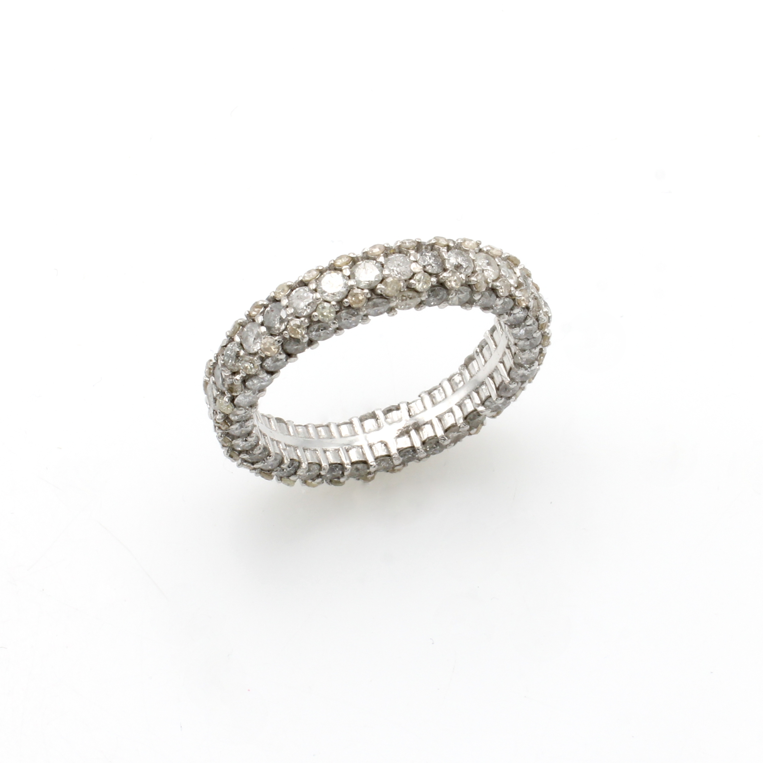 Image 26999627 - Ring mit Diamanten, 925er Silber, voll bes. (auch seitlich) mit Diam. zus. ca. 3.10 ct ...