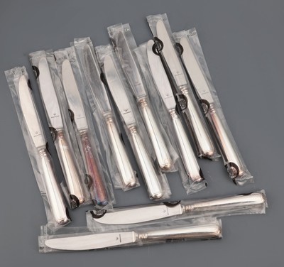 26999688f - Umfangreiches Besteck für 12 Personen, 800er Silber, Wilkens Bremen, Modell Augsburger ...