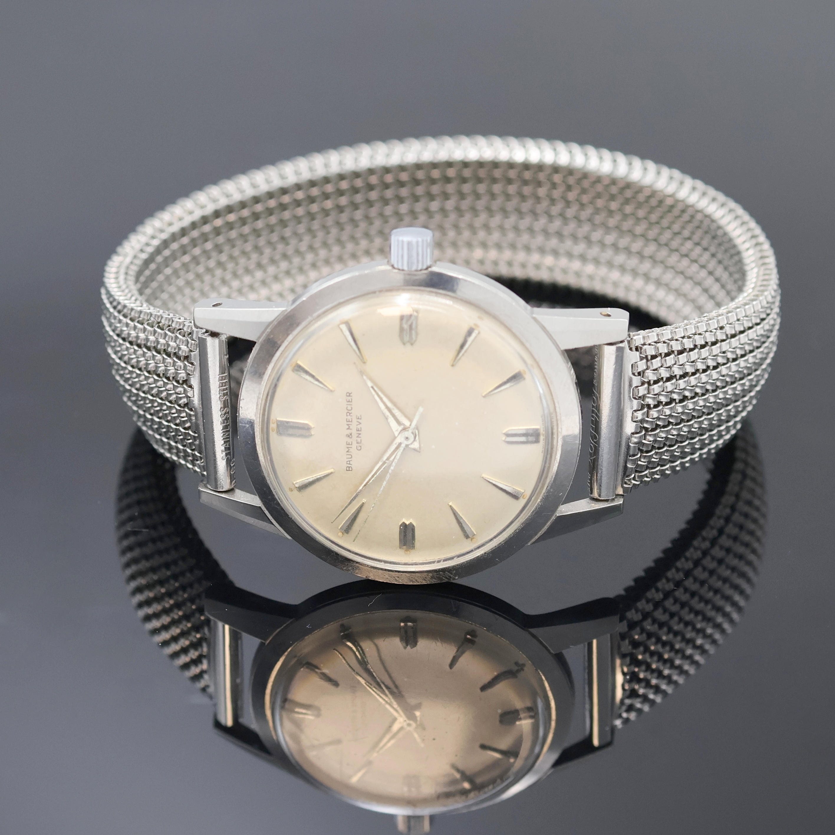 Image 26999777 - BAUME & MERCIER Herrenarmbanduhr in Stahl, Schweiz um 1965, Handaufzug, Boden verschr., ...