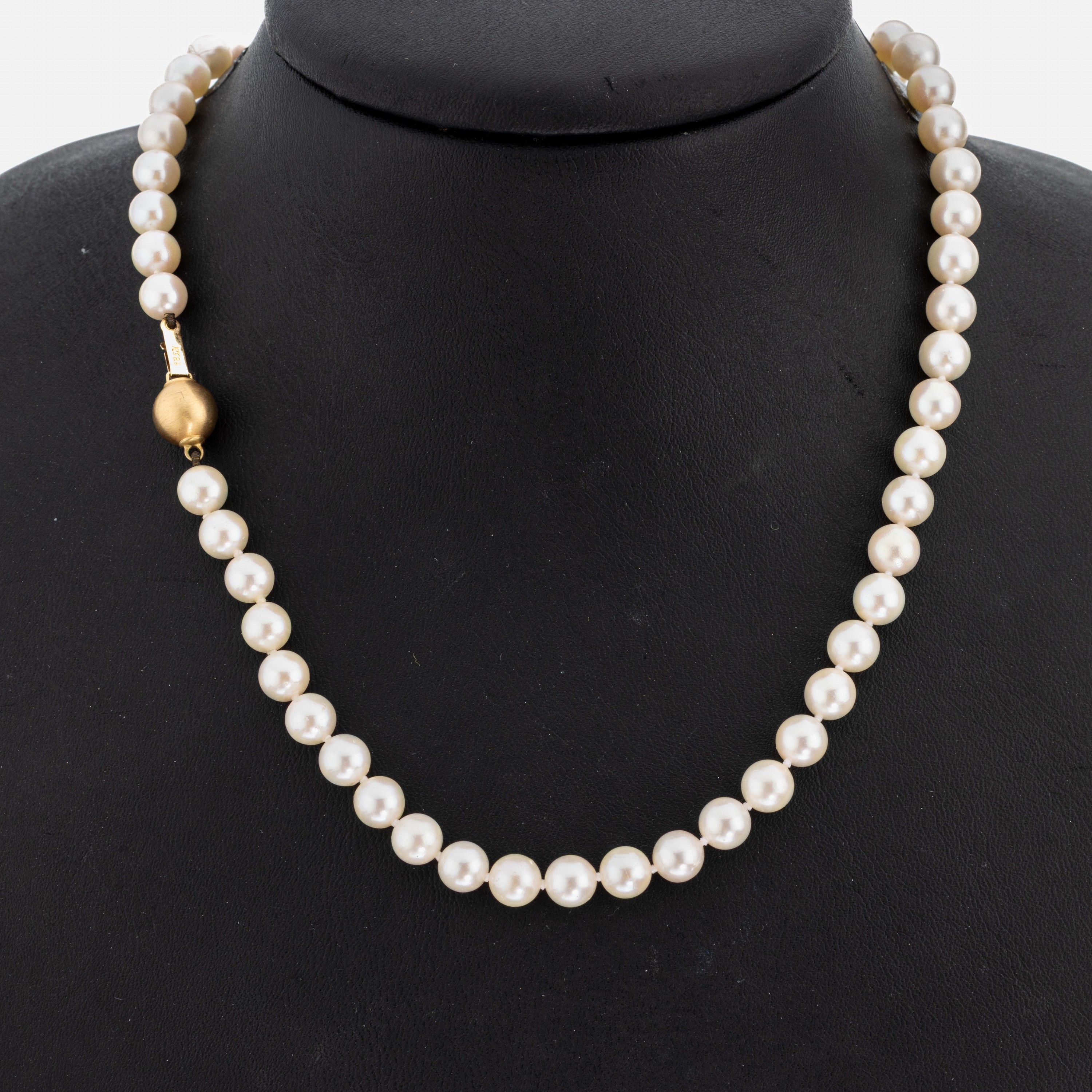 Image 26999833 - Zuchtperl-Collier mit 14 kt Gold Schließe, GG 585/000, Akoyazuchtperlen, D. ca. 6-6.3 ...