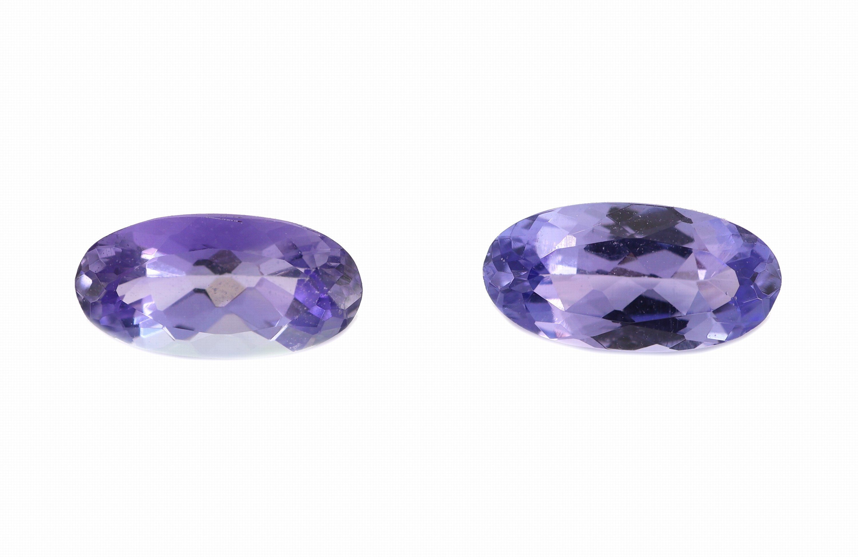 Image 27000284 - Lot 2 lose Tansanite, zus. ca. 1.87 ct, ovalfacett. Schätzpreis: 600, - EUR