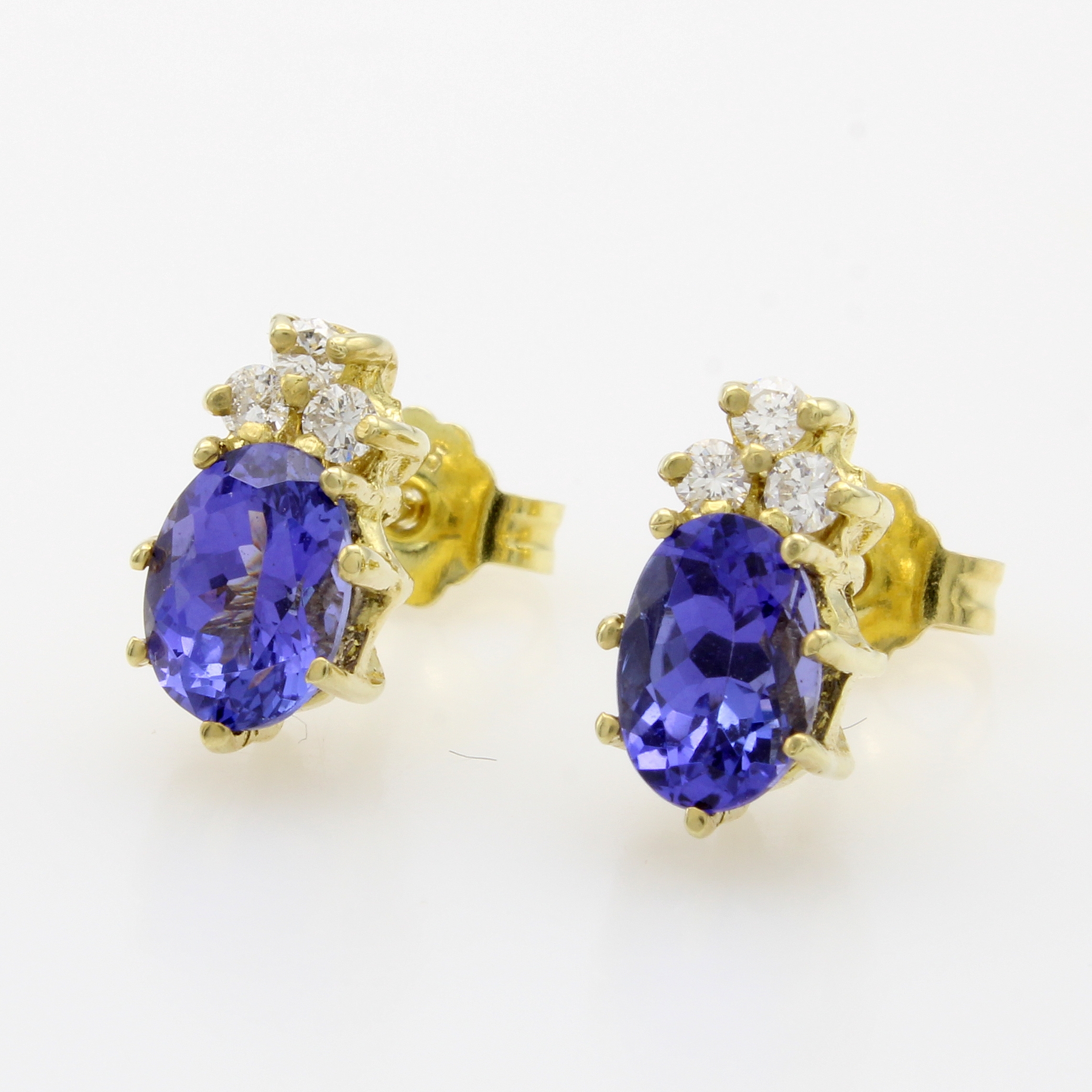 Image 27000299 - Paar Ohrstecker mit Tansaniten und Brillanten, GG 585/000, 2 ovale Tansanite zus. ca. ...