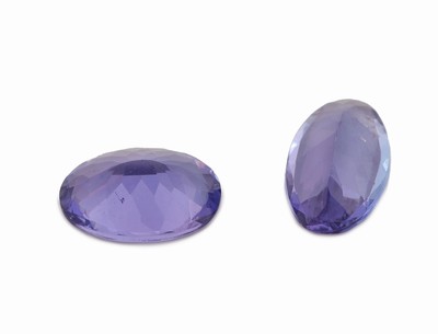 27000286a - Lot 2 lose Tansanite, zus. ca. 1.81 ct, ovalfacett. Schätzpreis: 600, - EUR