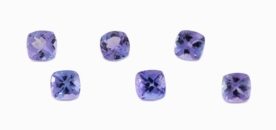 Image Lot 6 lose Tansanite, zus. ca. 4.29 ct, Kissenschliff Schätzpreis: 1800, - EUR