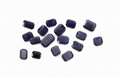 Image Lot lose Saphire, zus. ca. 9.66 ct, Treppenschliff in versch. Größen und Farbnuancen ...