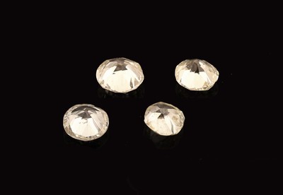 27000399a - Lot 4 lose Altschliffdiamanten, zus. ca. 1.02 ct l.get.Weiß-get.Weiß/si-p 1 ...