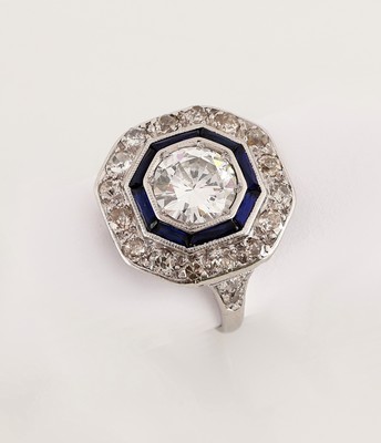 27000566a - Platin Art Deco Diamant-Saphir-Ring, um 1925-30er Jahre, Pt, oktogonaler Ringkopf, ...