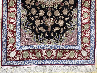 27001041c - Esfahan fein, Persien, Ende 20.Jhd, Korkwolle mit und auf Seide, ca. 167 x 107 cm,ca. ...