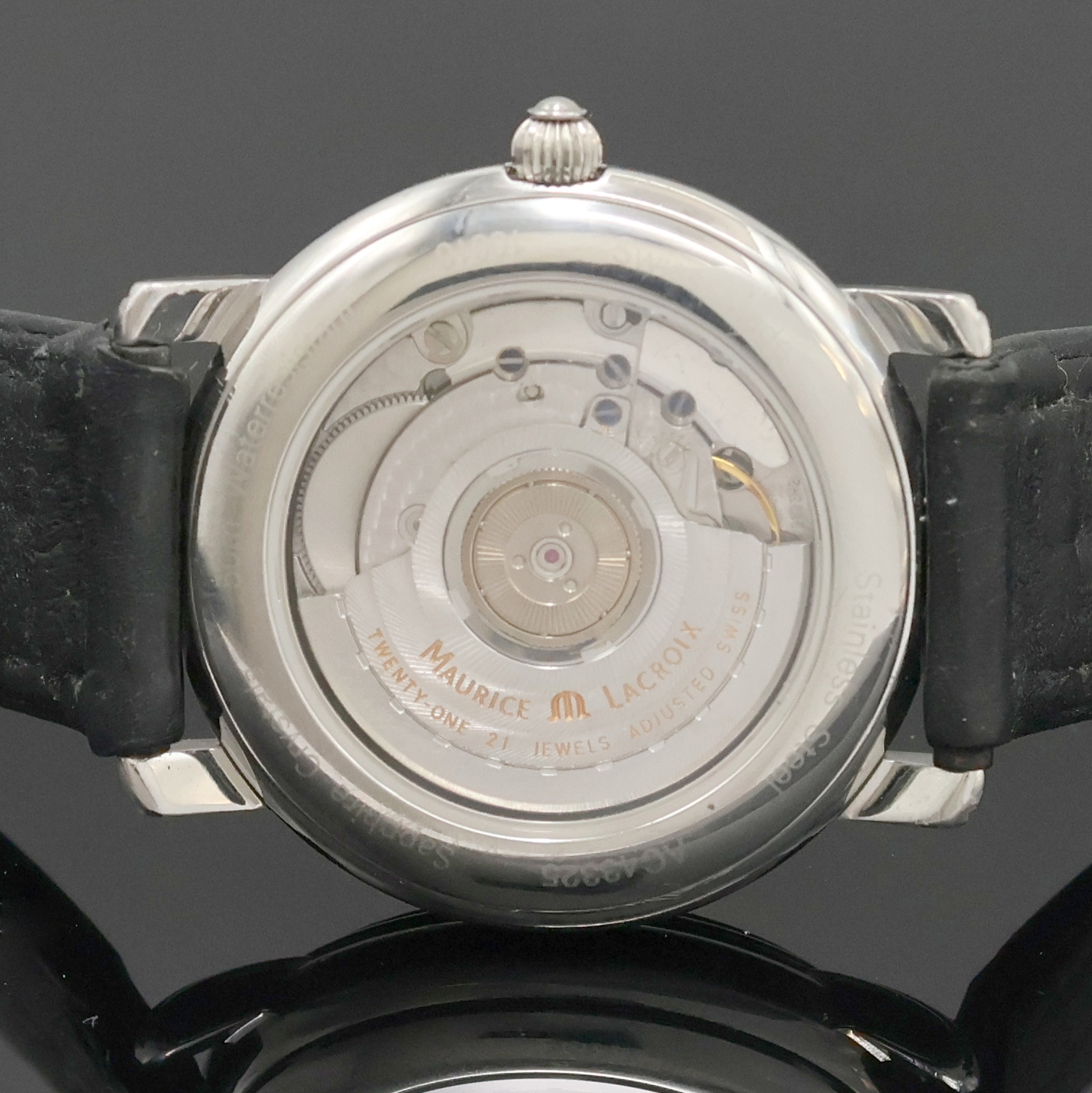Detail d: MAURICE LACROIX Pontos GMT Herrenarmbanduhr Referenz 10818, Schweiz um 2000, Automatik, beids. vergl. Stahlgeh., Boden aufgedr., Saphirgl., schwarzes ...
