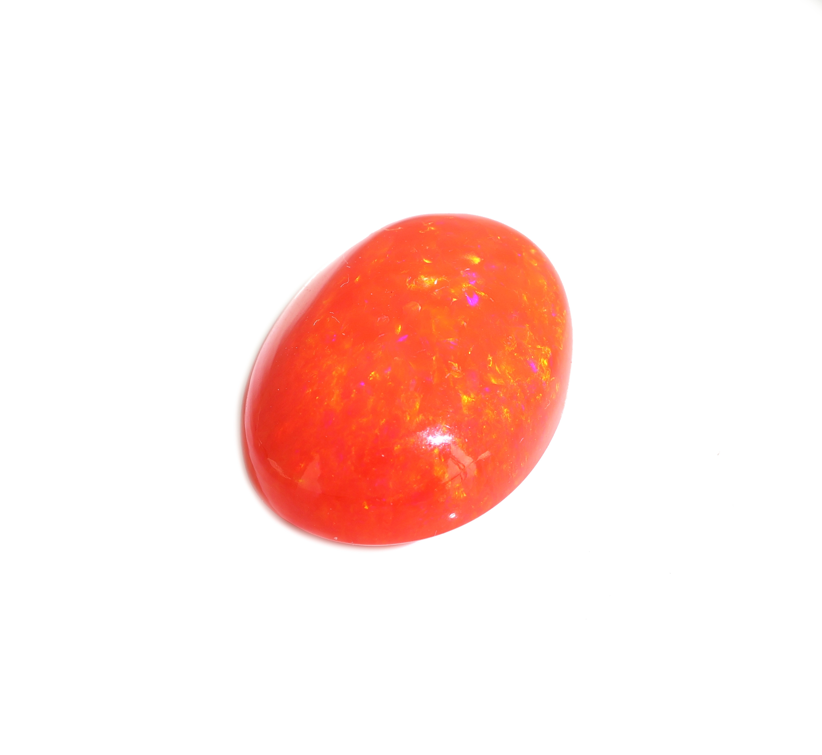 Detail b: Loser roter Opal, 17.70 ct, Red Multi Fire, ca. 21.57 x 15.45 x 10.28 mm, ovaler Cabochon,Herkunft Äthiopien