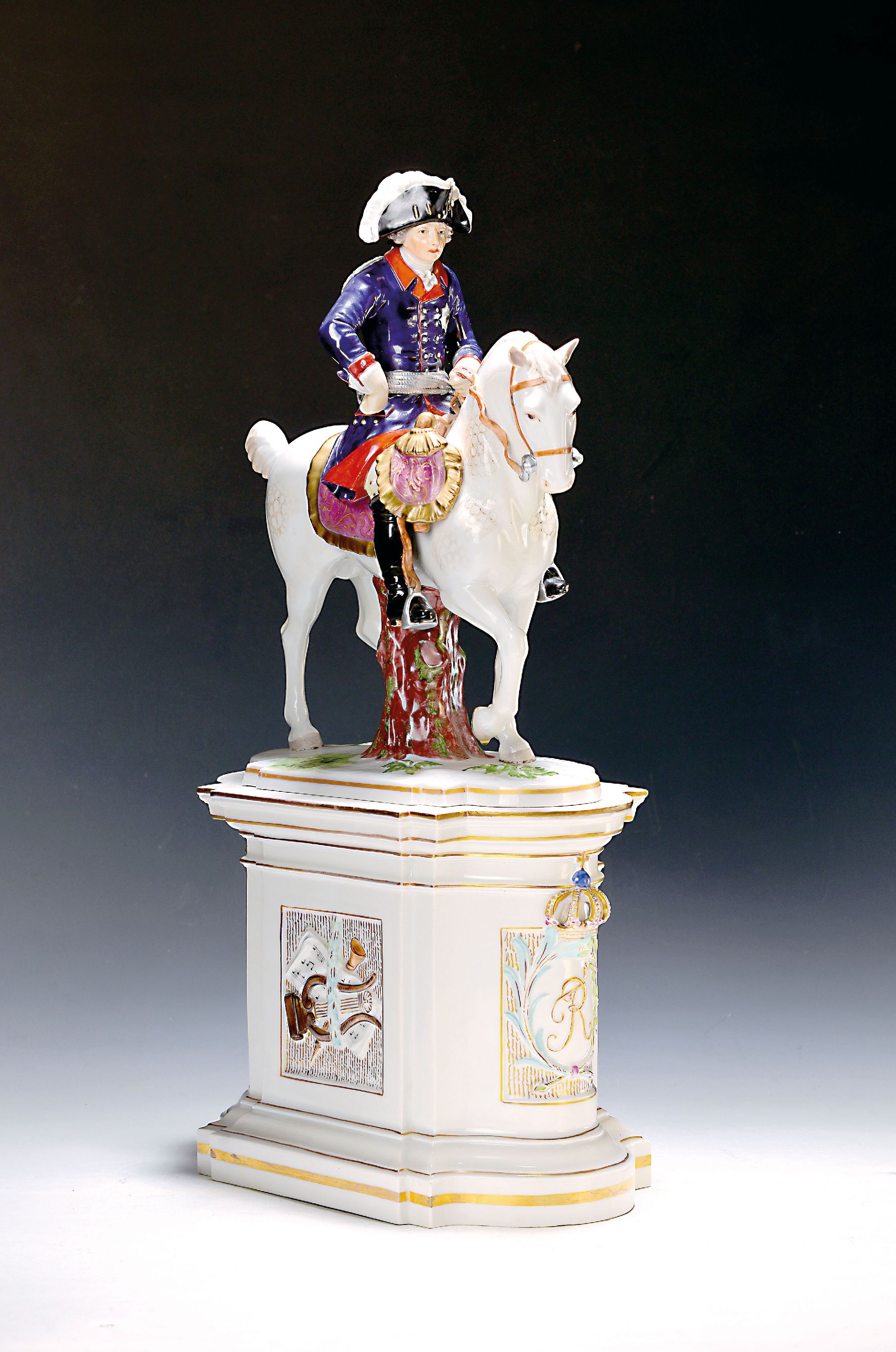Image 27001557 - Reiterstandbild ´Der Alte Fritz´, Fürstenberg, 20.Jh., Porzellan, realistische ...