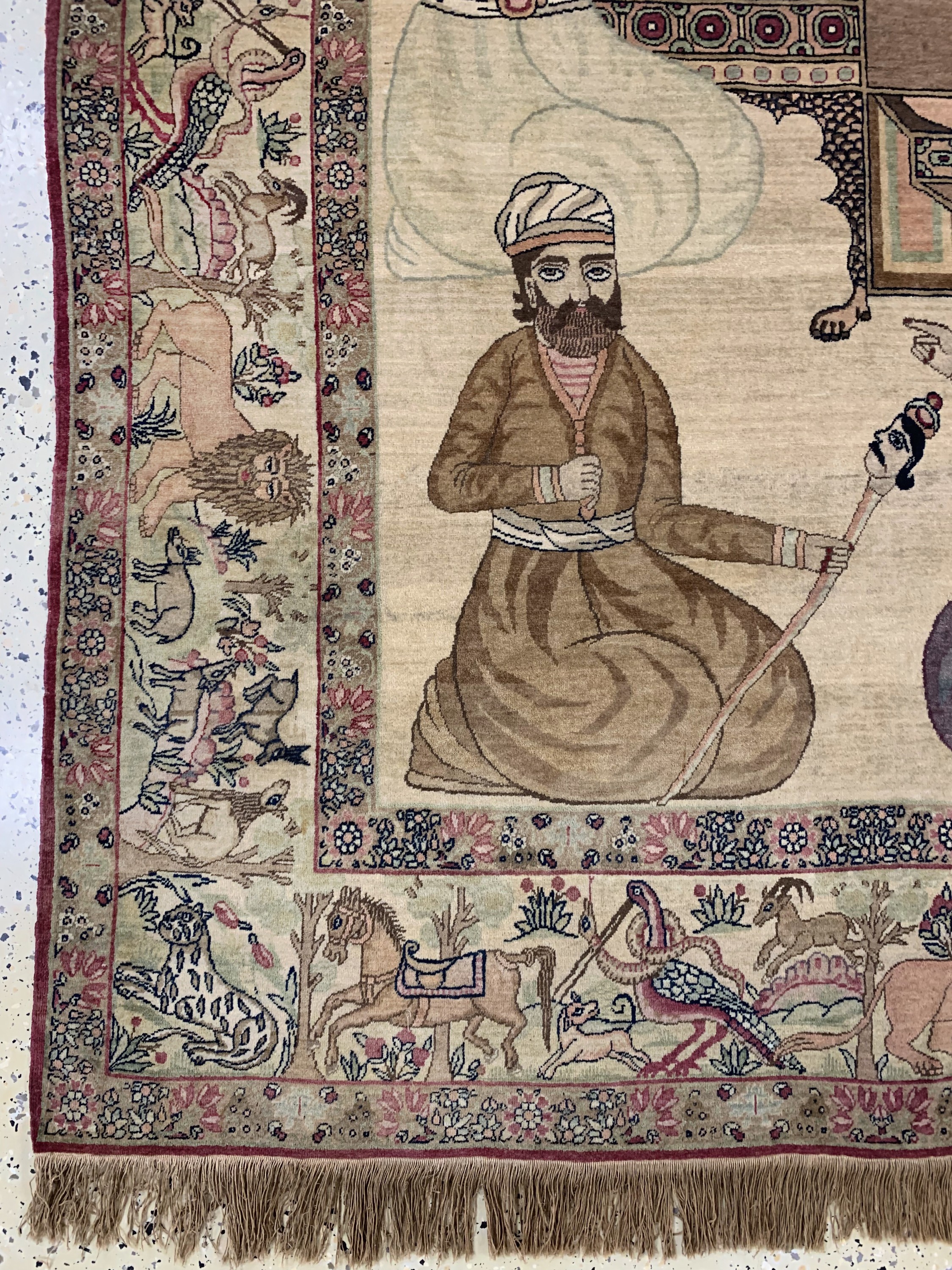 Detail b: Antiker Kerman"Ravar", Persien, 19.Jhd, Wolle auf Baumwolle, ca. 230 x 142 cm, EHZ: 2(König Teimur Kourkani).