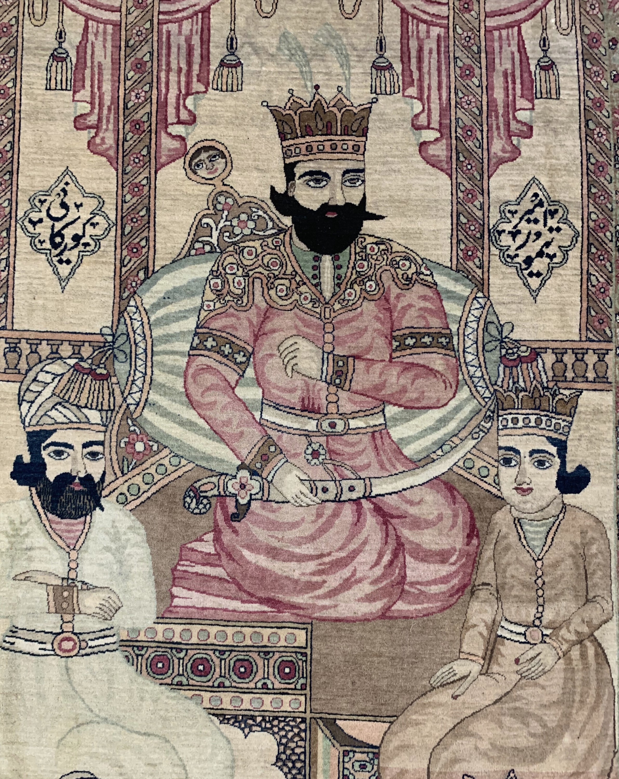 Detail c: Antiker Kerman"Ravar", Persien, 19.Jhd, Wolle auf Baumwolle, ca. 230 x 142 cm, EHZ: 2(König Teimur Kourkani).