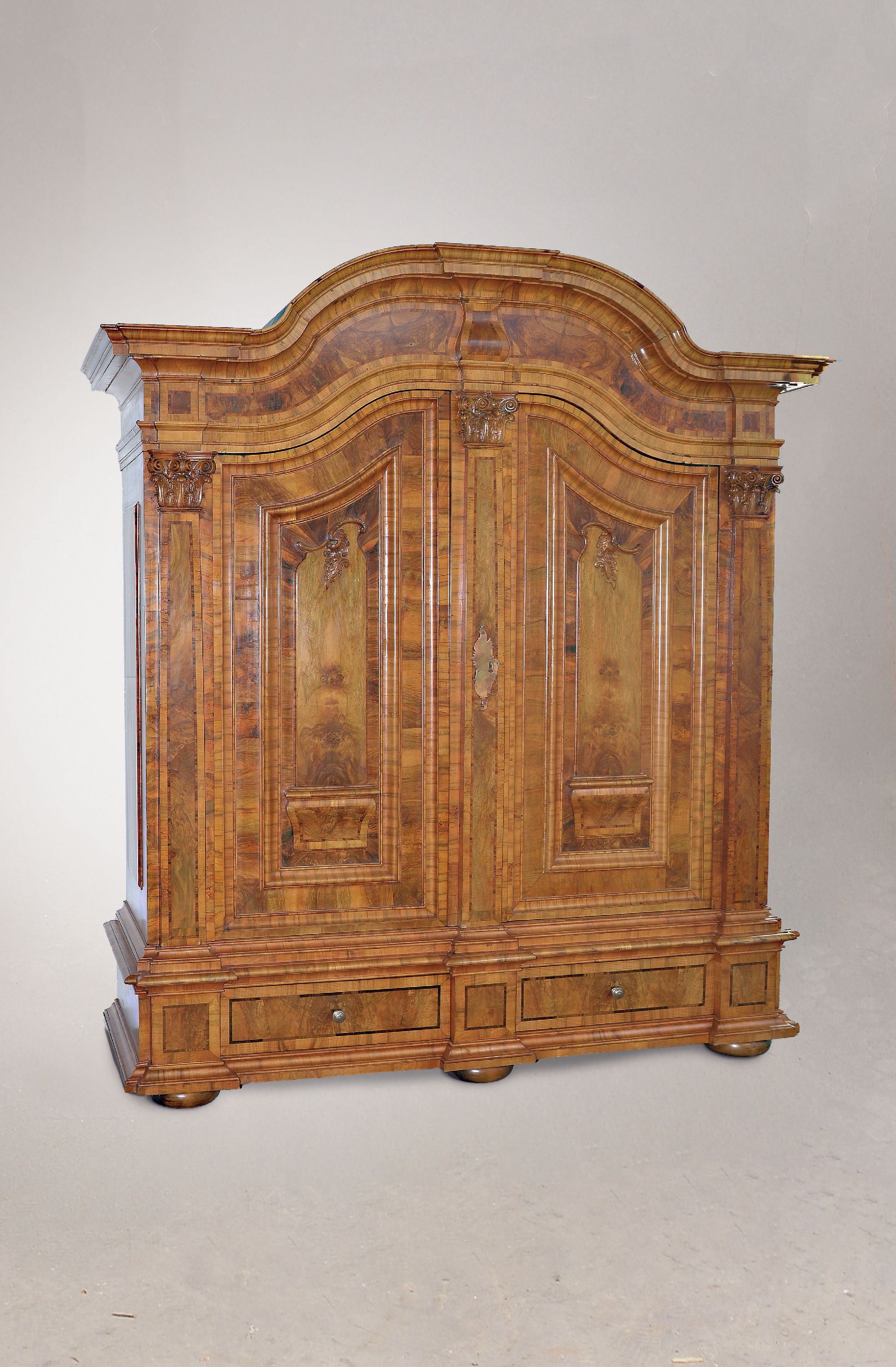 Image 27001568 - Sächsisches Schlossmöbel, zweitüriger Leipziger Barockschrank bzw. Pilasterschrank, ...