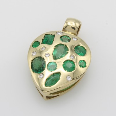 Image Anhänger mit Smaragden und Brillanten, GG 585/000, Smaragde in versch. Schliffarten ...