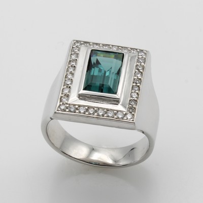 27001553a - Ring mit Turmalin und Brillanten, WG 750/000, grüner Turmalin ca. 2.57 ct, Brill. zus. ...