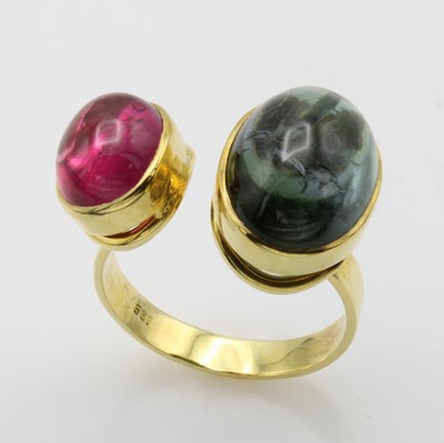 27001573a - Ring mit Turmalincabochons, GG 585/000, offen gearb., rosa u. grüner Turmalin zus. ca. ...