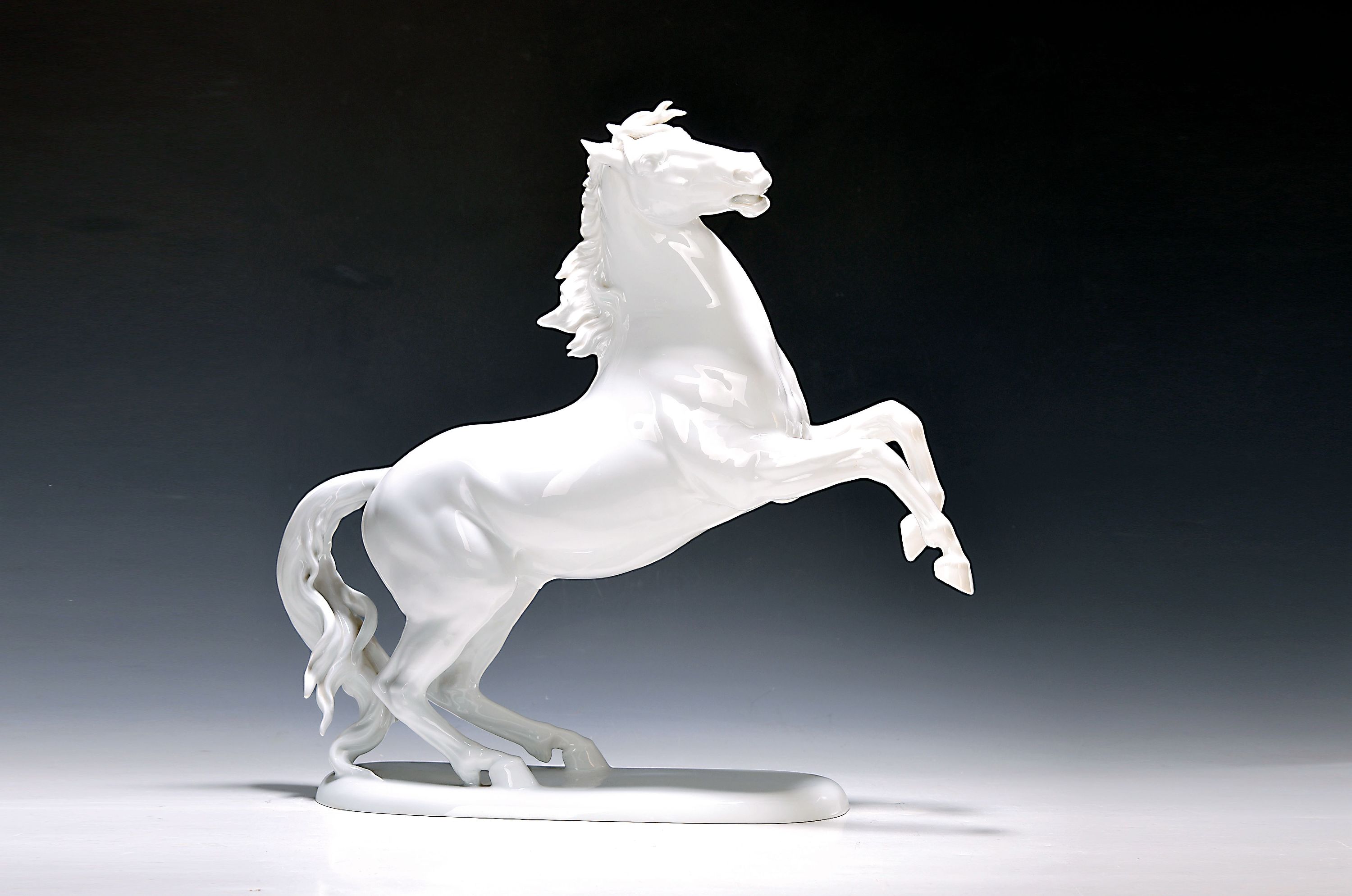 Image 27001921 - Sehr große Porzellanfigur, Rosenthal, Entwurf Hugo Meisel, 2. Hälfte 20. Jh., ...