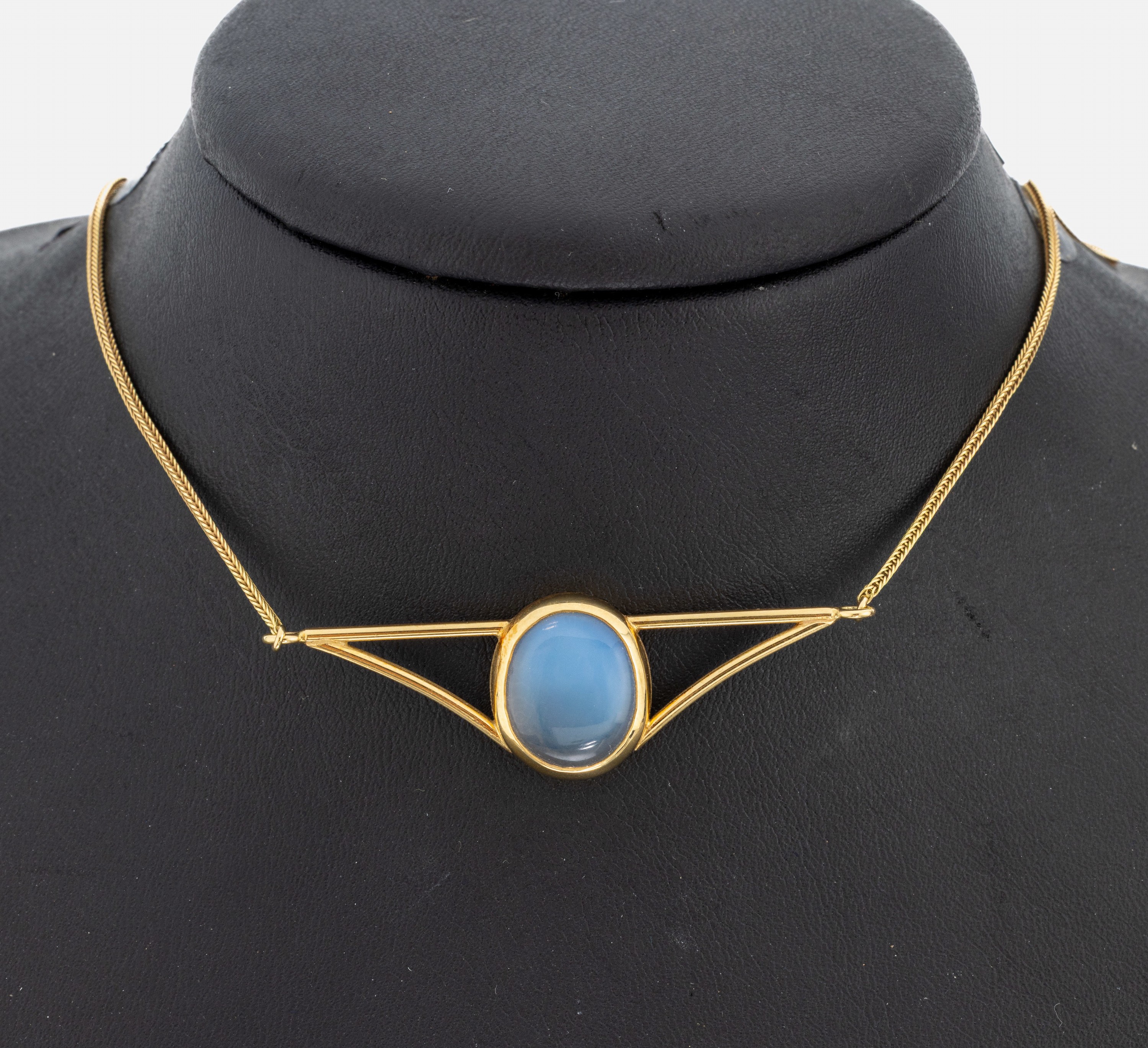 Image 27001923 - 18 kt Gold Mondstein-Collier, GG 750/000, Mittelteil mit ovalem Mondstein-Cabochon, L. ...