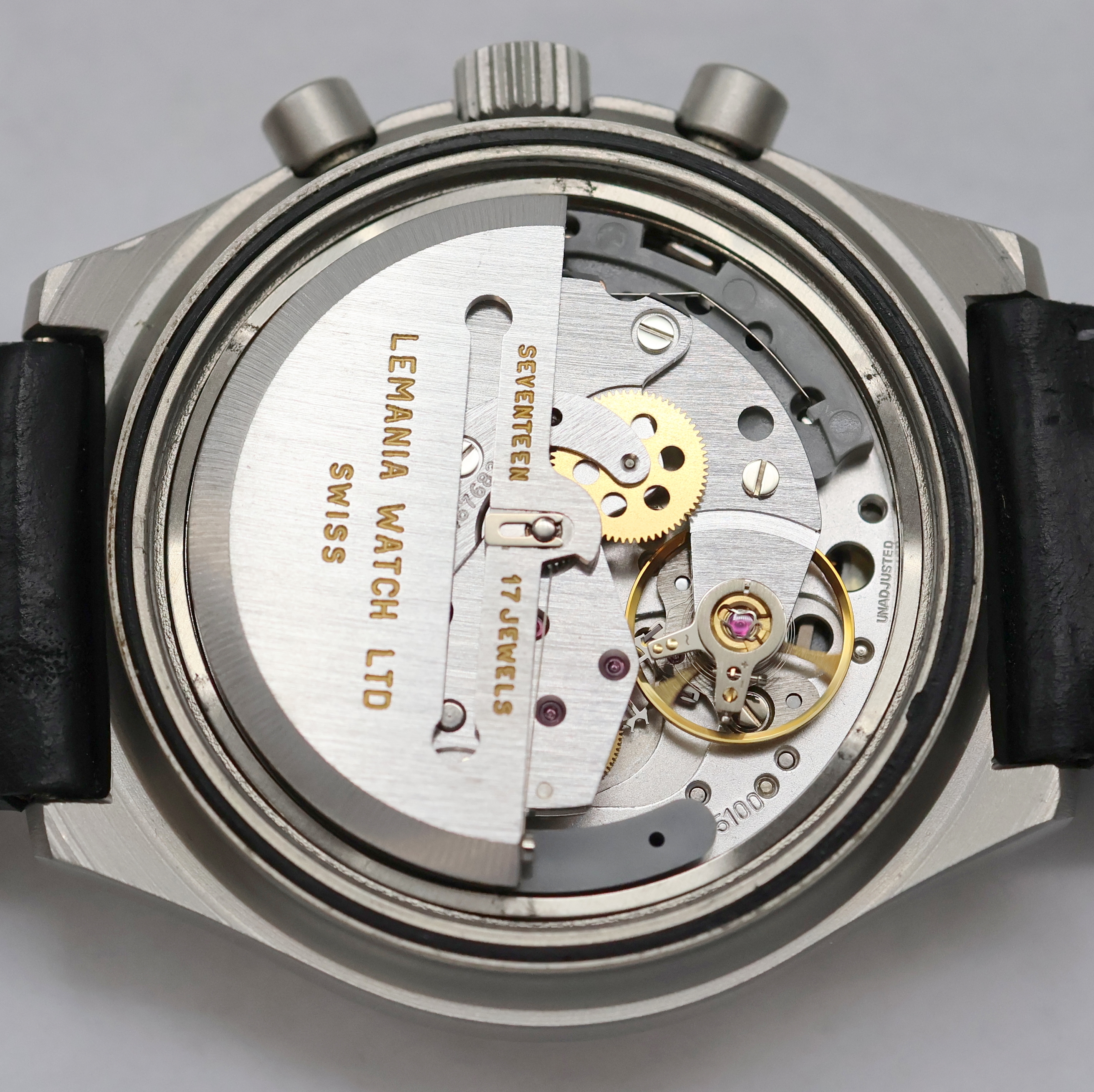 Detail f: PORSCHE DESIGN Military Armbandchronograph Referenz 7177, Schweiz 1980er Jahre, matt. Edelstahlgeh., Boden u. Krone geschr., Saphirflachglas, ...