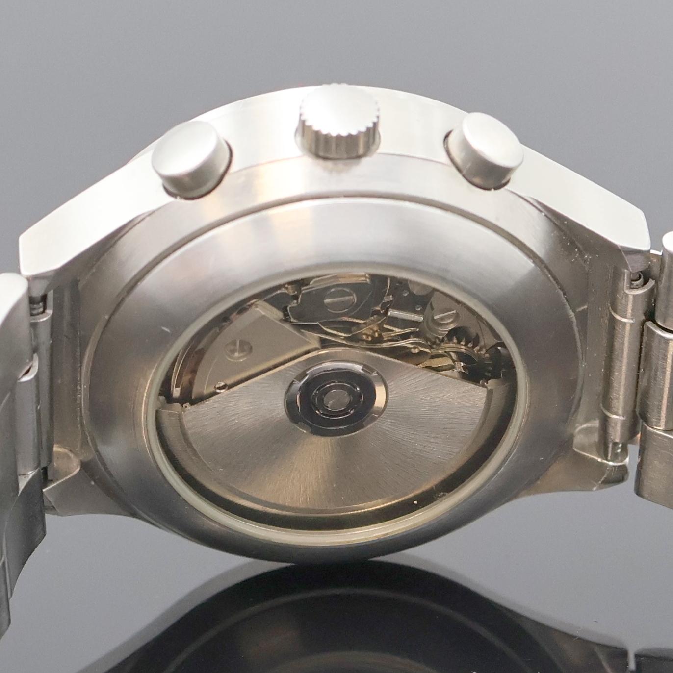 Detail e: LIMES Armbandchronograph in Stahl, Schweiz um 2000, Automatik, beids. vergl. Geh., Boden aufgedr., neutr. Gliederband m. Faltschl., schwarzes ...