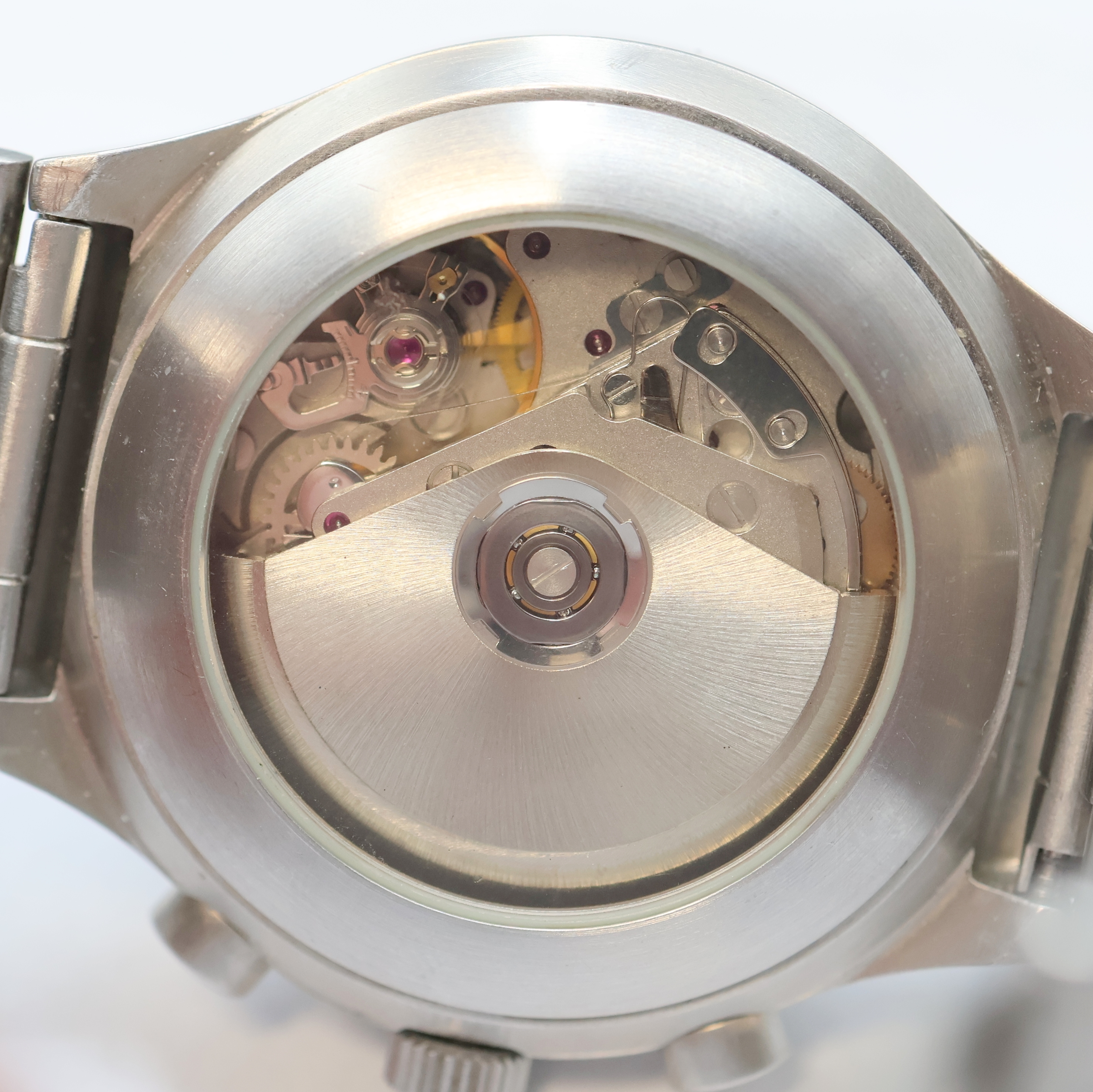Detail f: LIMES Armbandchronograph in Stahl, Schweiz um 2000, Automatik, beids. vergl. Geh., Boden aufgedr., neutr. Gliederband m. Faltschl., schwarzes ...