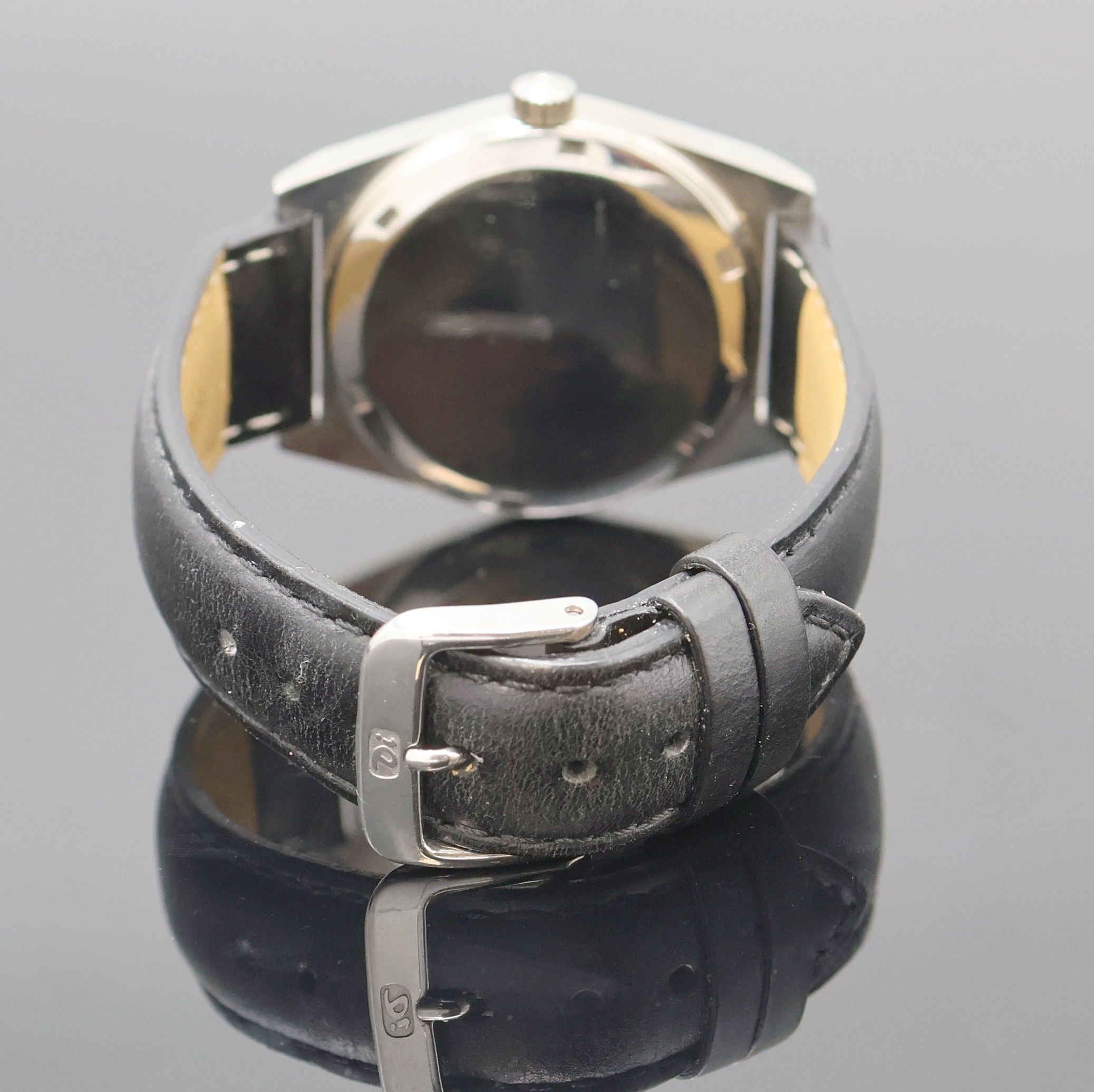 Detail c: OMEGA Geneve Armbanduhr Referenz 1360049, Schweiz um 1972, Handaufzug, Edelstahlgeh., Boden verschr., blaues Zifferbl. m. aufges. silb. Leuchtind., ...