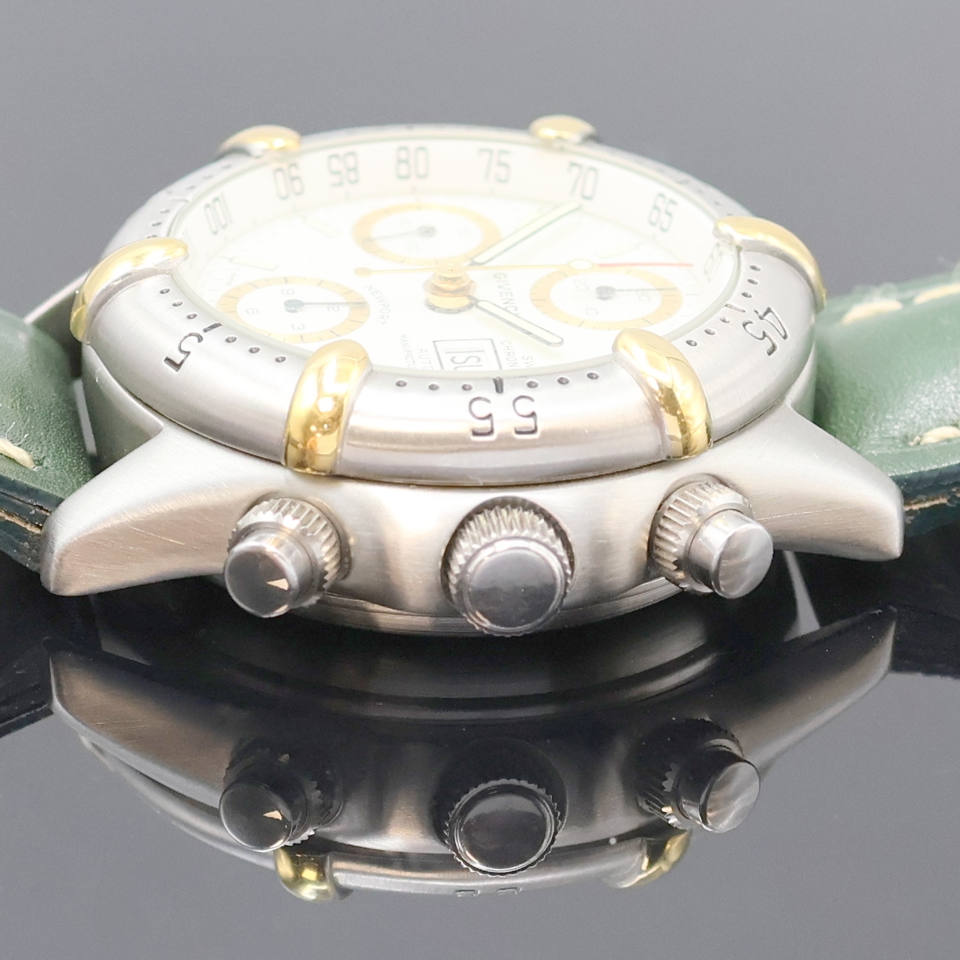 Detail c: GIVENCHY Armbandchronograph Modell Newport, Schweiz 1990er Jahre, Automatik, Edelstahlgeh., Boden m. Sichtfenster aufgedr., Lünette m. 60er Teilung ...