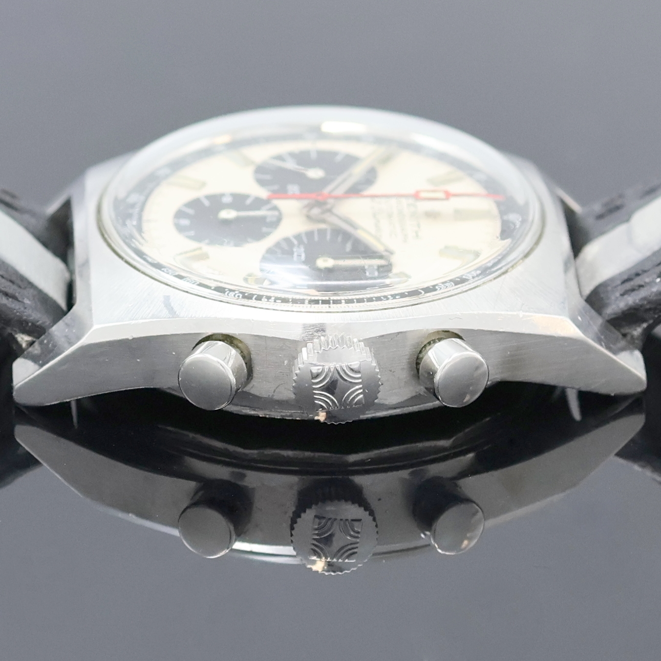 Detail c: ZENITH El Primero Armbandchronograph in Stahl, Schweiz um 1970, Automatik, Boden verschr., silb. Zifferbl. m. aufges. silb. Tritium-Ind., silb. ...